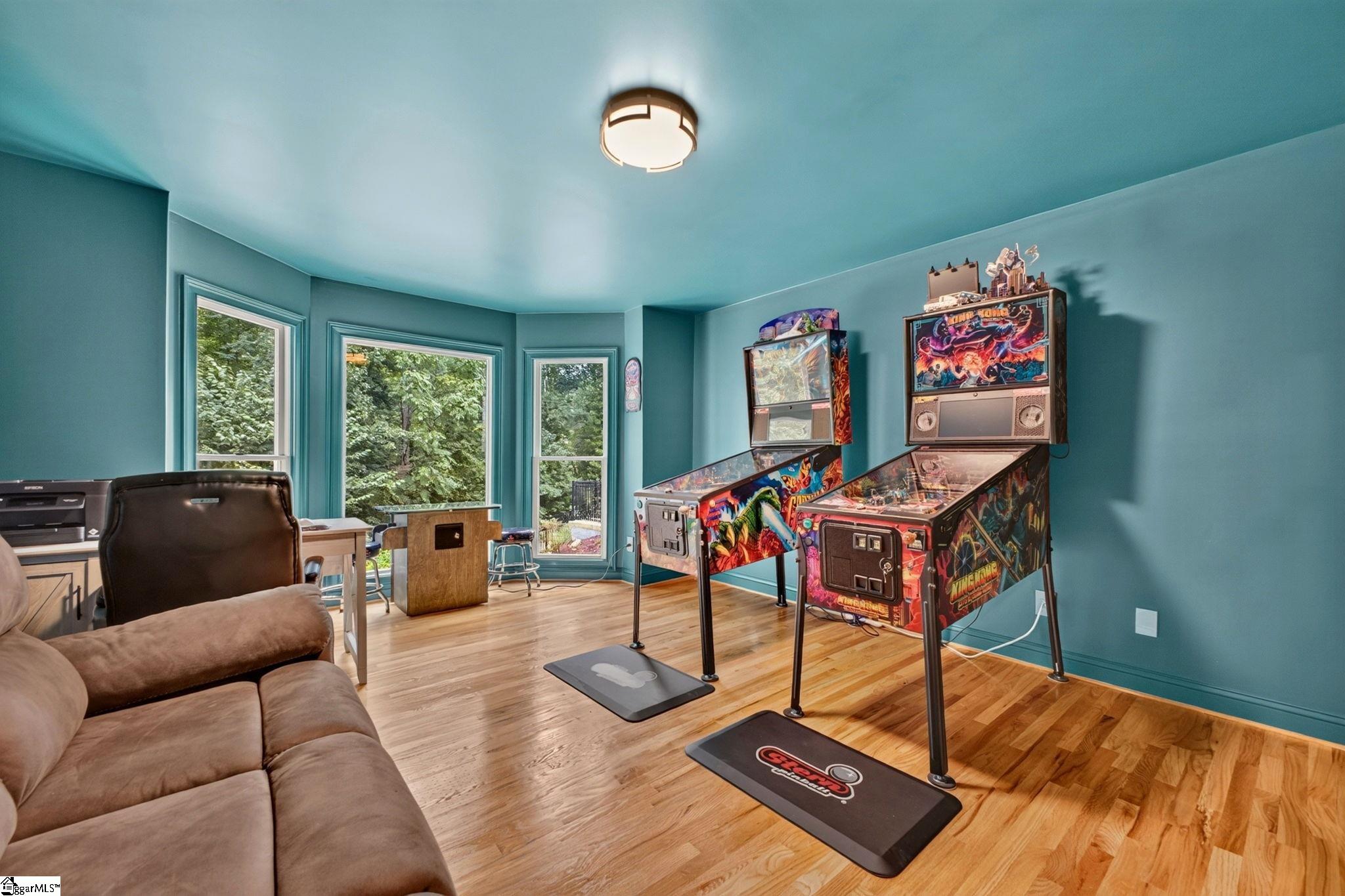 205 Cove Harbor Court Property Photo 13