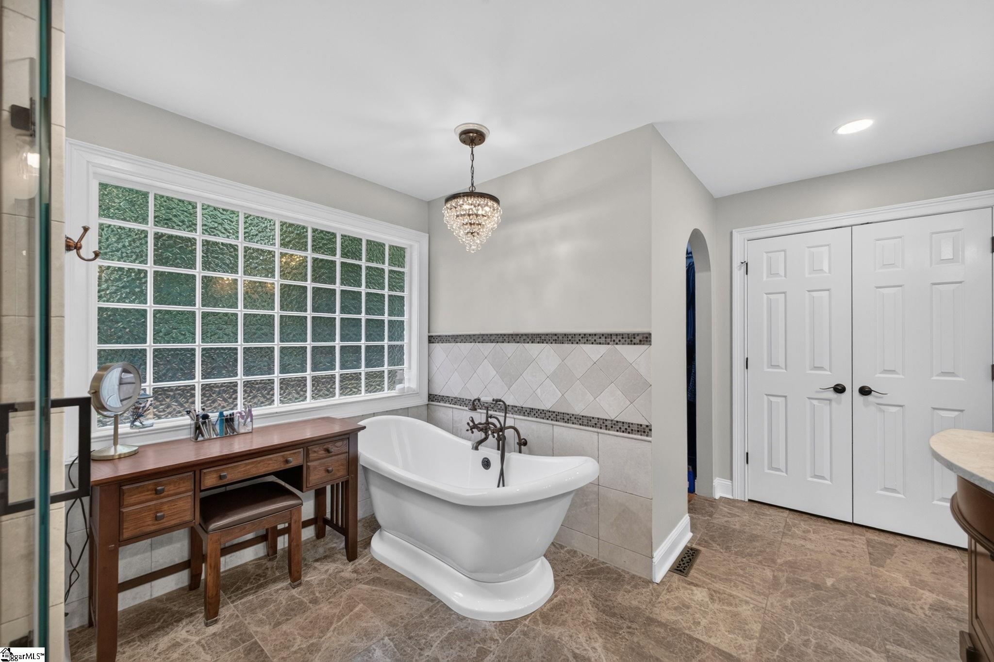 205 Cove Harbor Court Property Photo 19