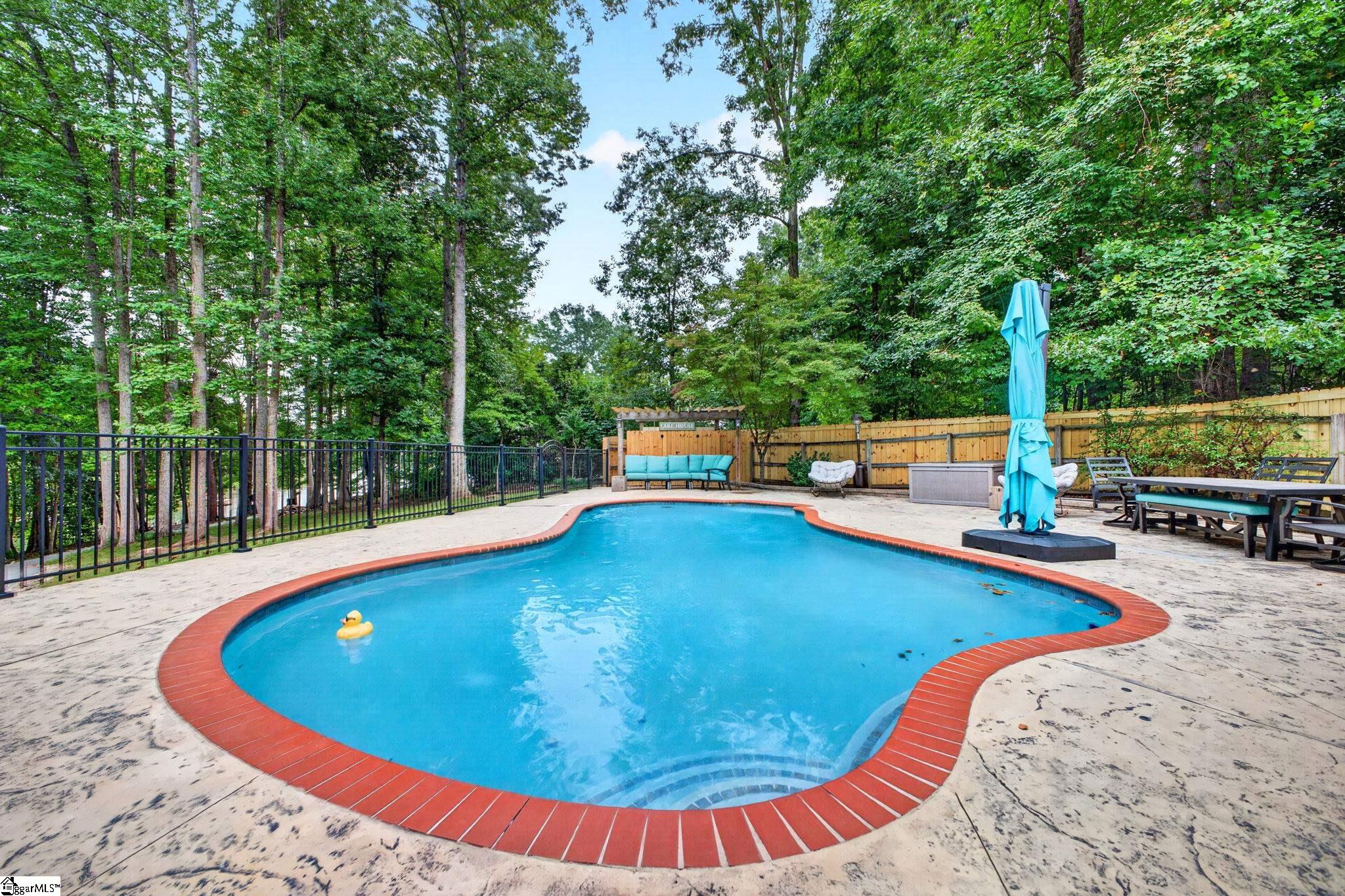205 Cove Harbor Court Property Photo 47