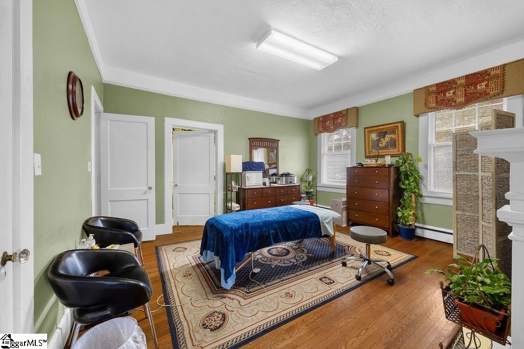 1011 W Poinsett Street Property Photo 7
