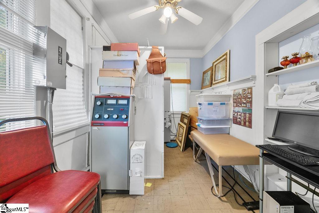 1011 W Poinsett Street Property Photo 22