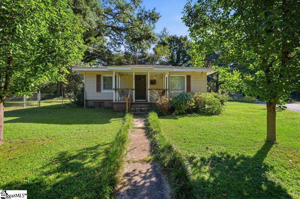 200 K Street Property Photo 1