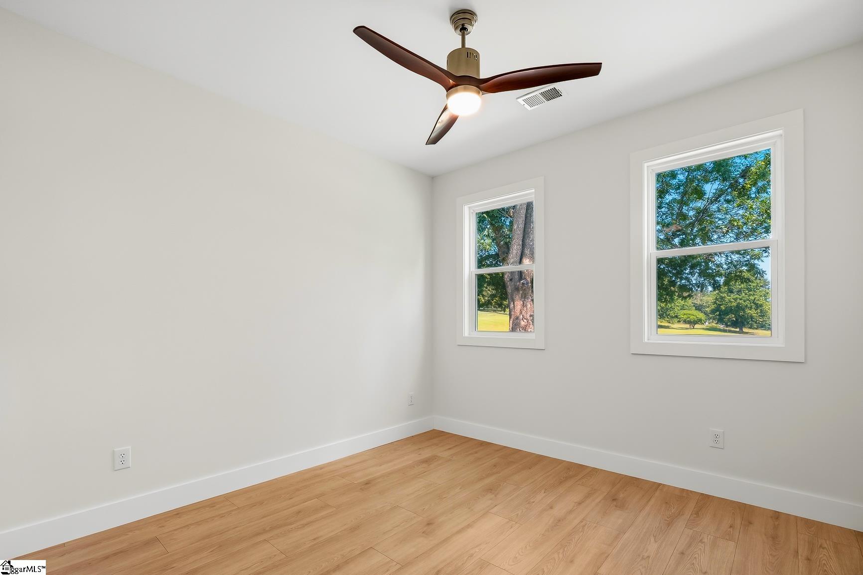 2024 Edwards Lake Road Property Photo 21