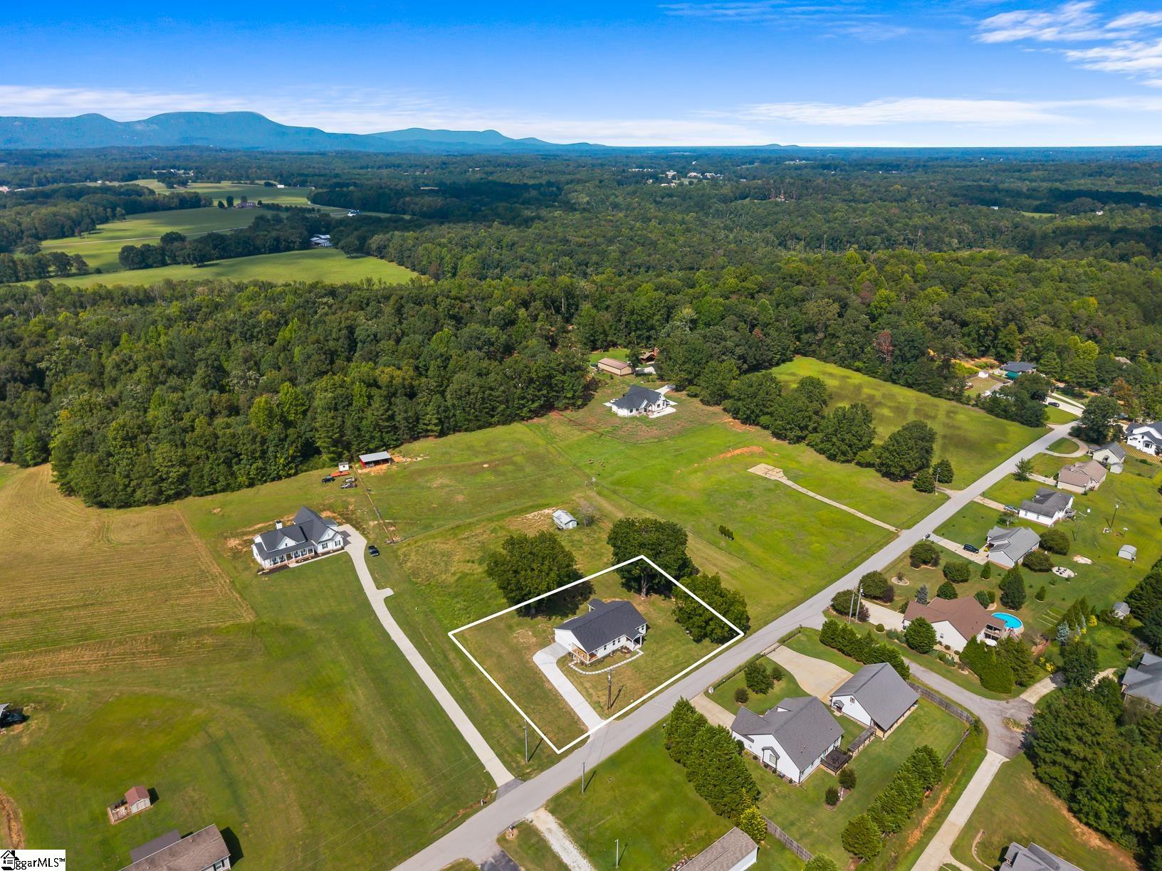2024 Edwards Lake Road Property Photo 30