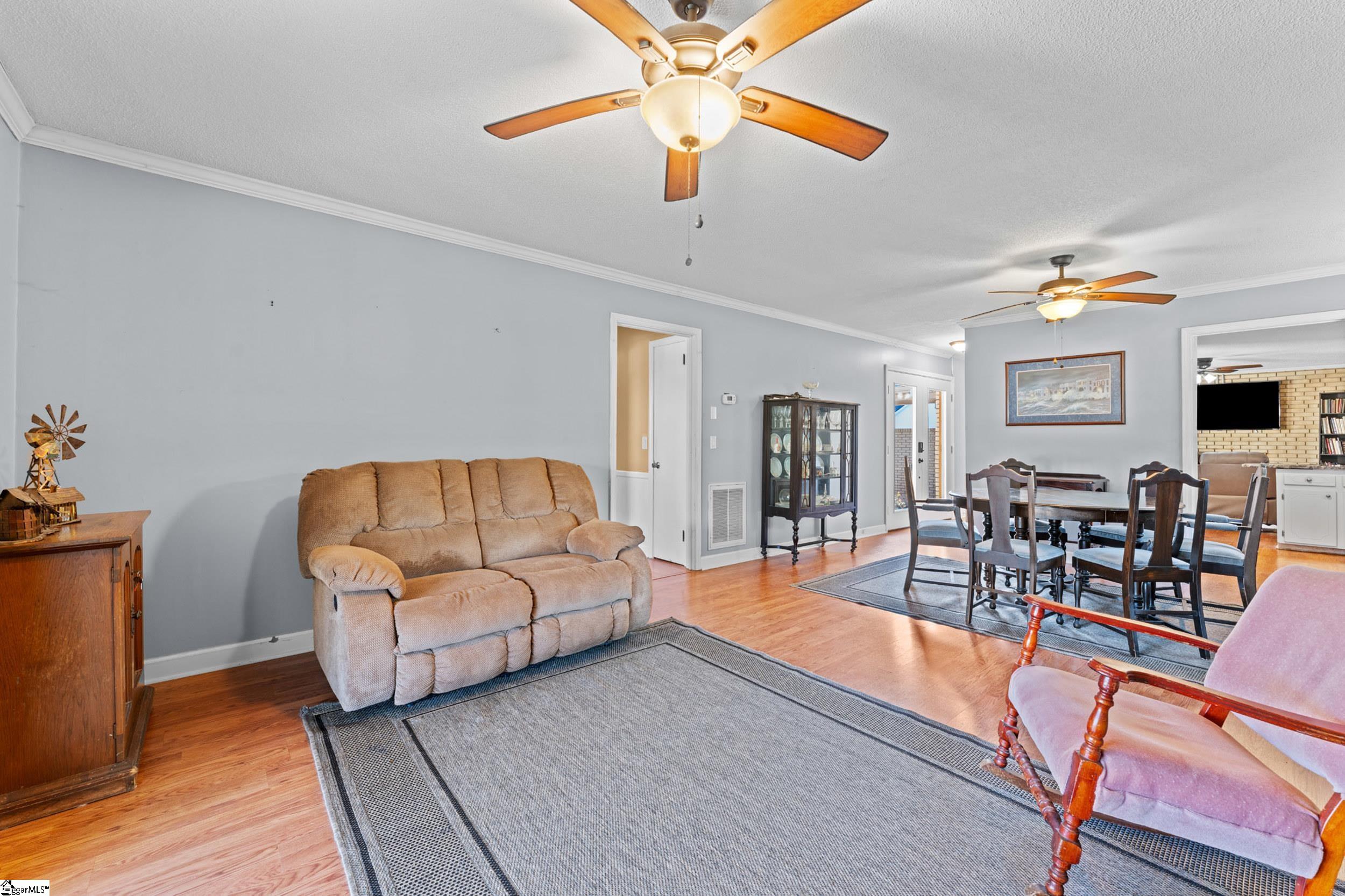 201 Eastview Drive Property Photo 13