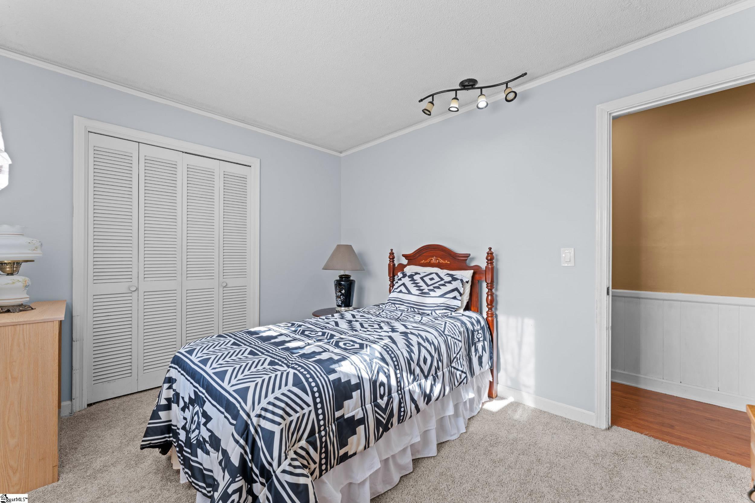 201 Eastview Drive Property Photo 19