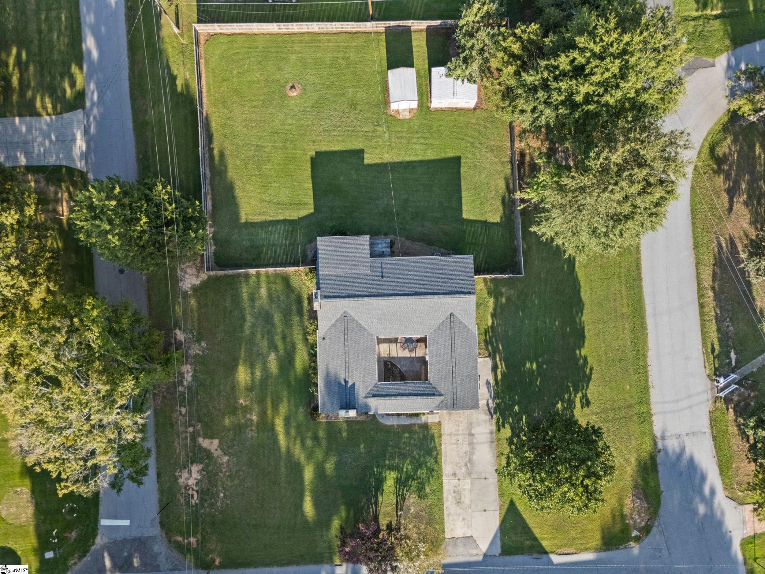 201 Eastview Drive Property Photo 31