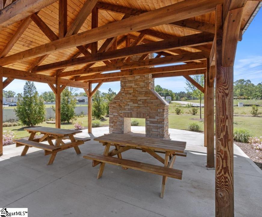 100 Derwent Trail Property Photo 25