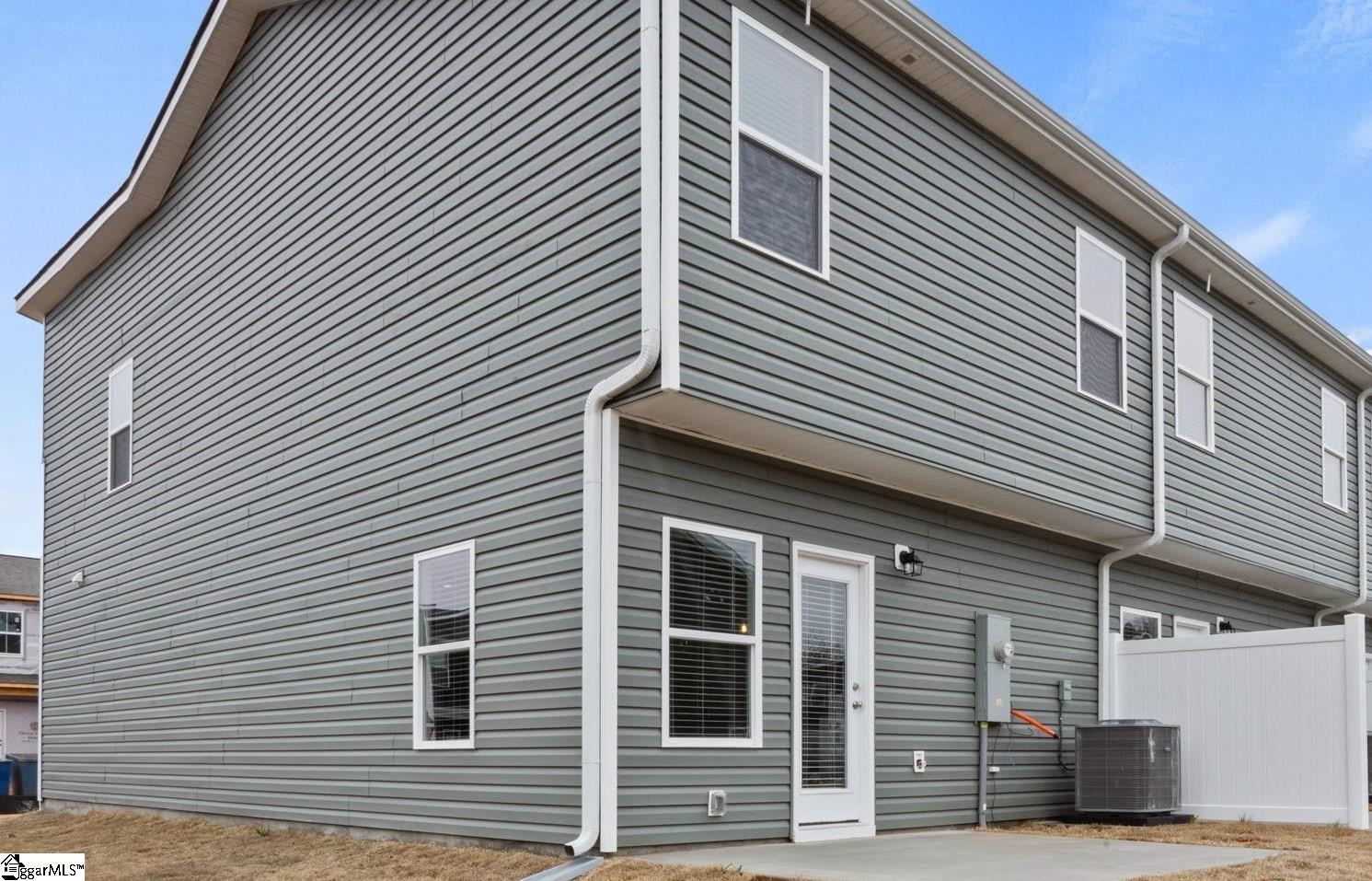 100 Derwent Trail Property Photo 28