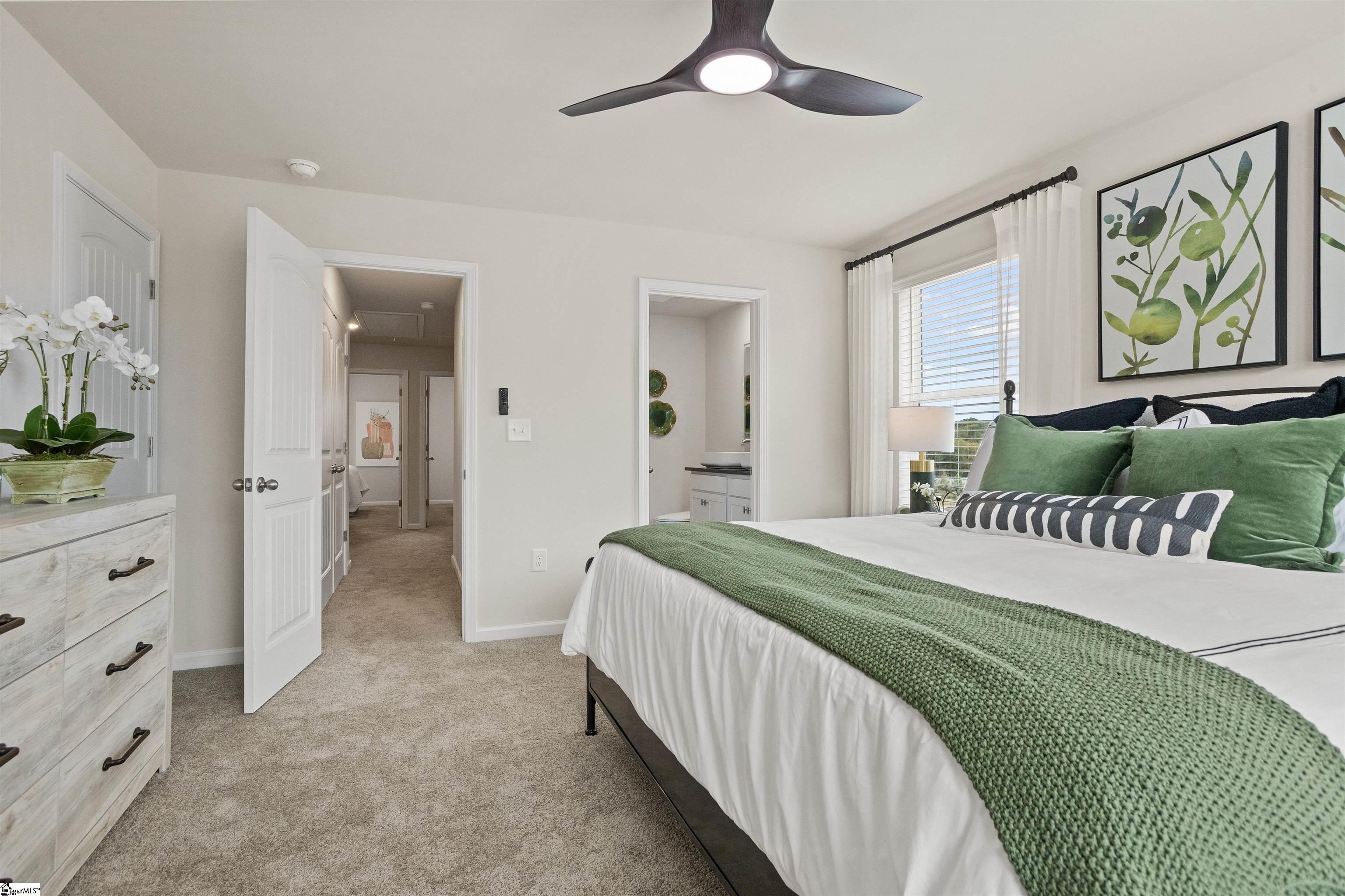 100 Derwent Trail Property Photo 41