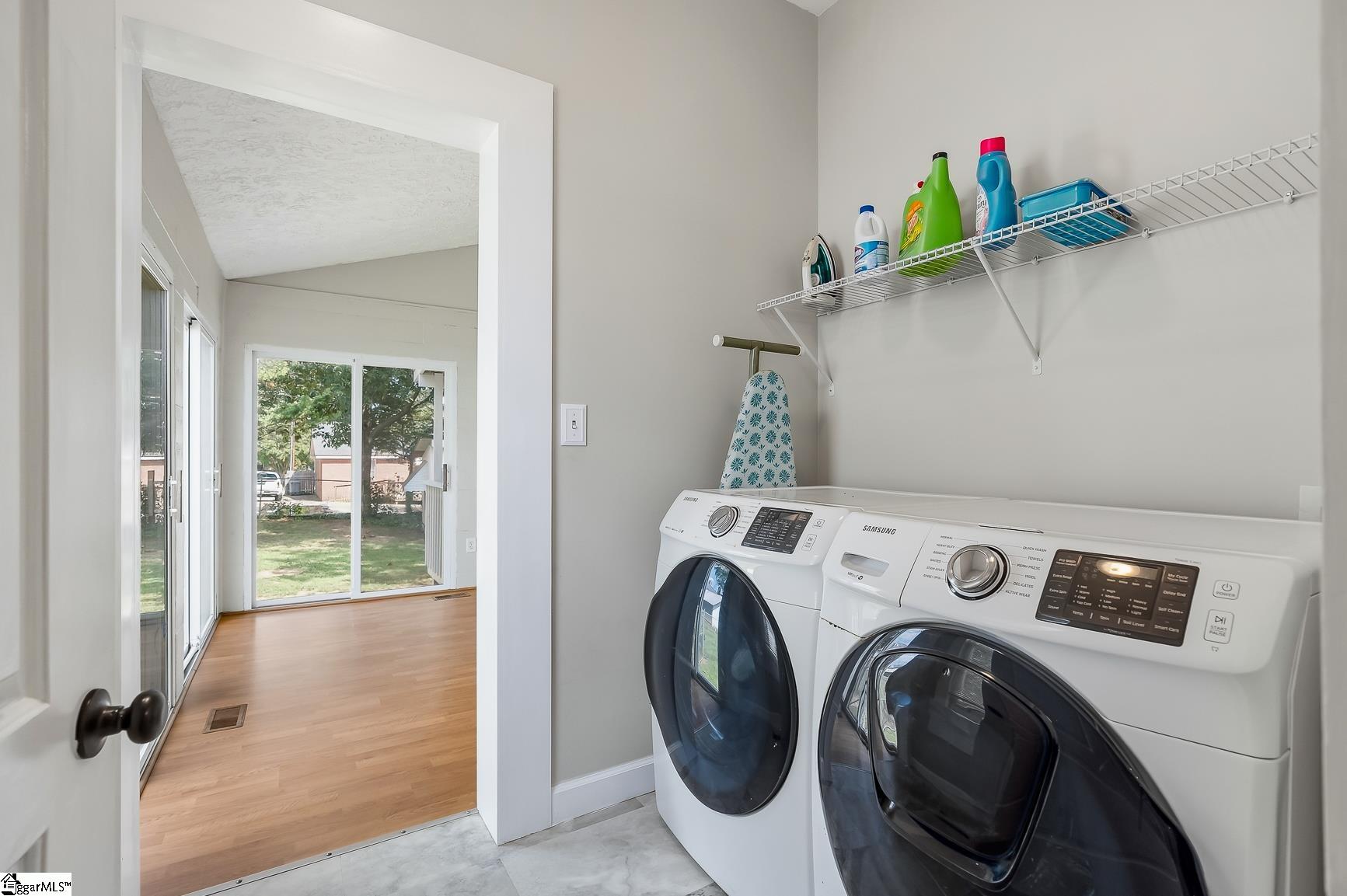 443 Gentry Street Property Photo 18