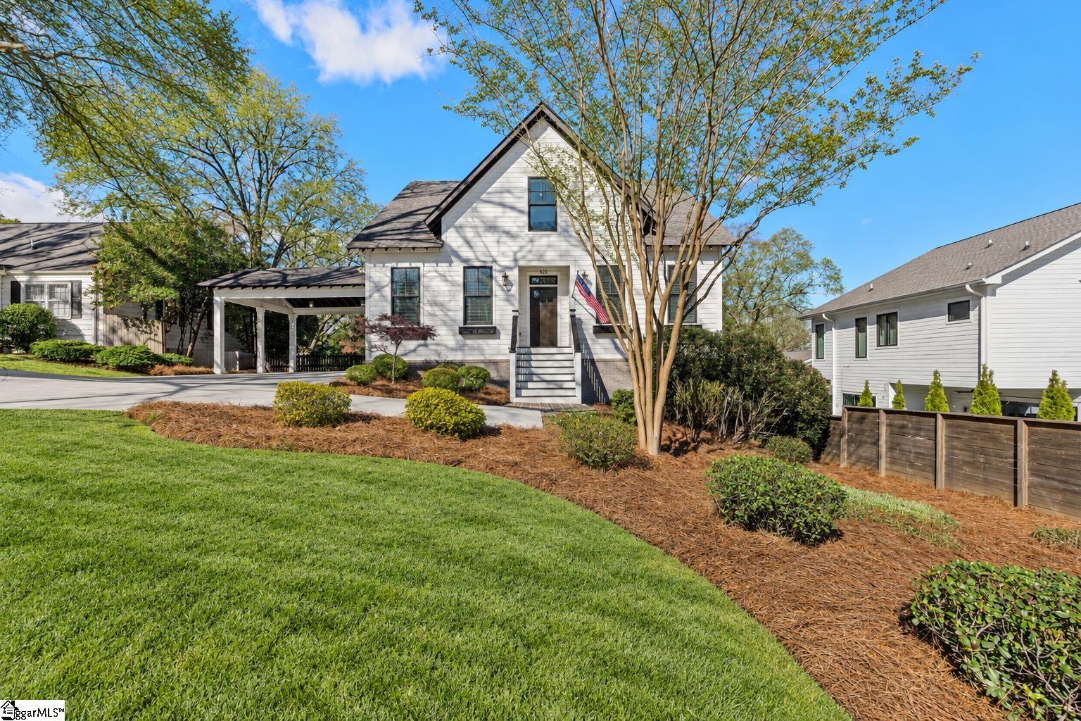 425 E Faris Road Property Photo 2