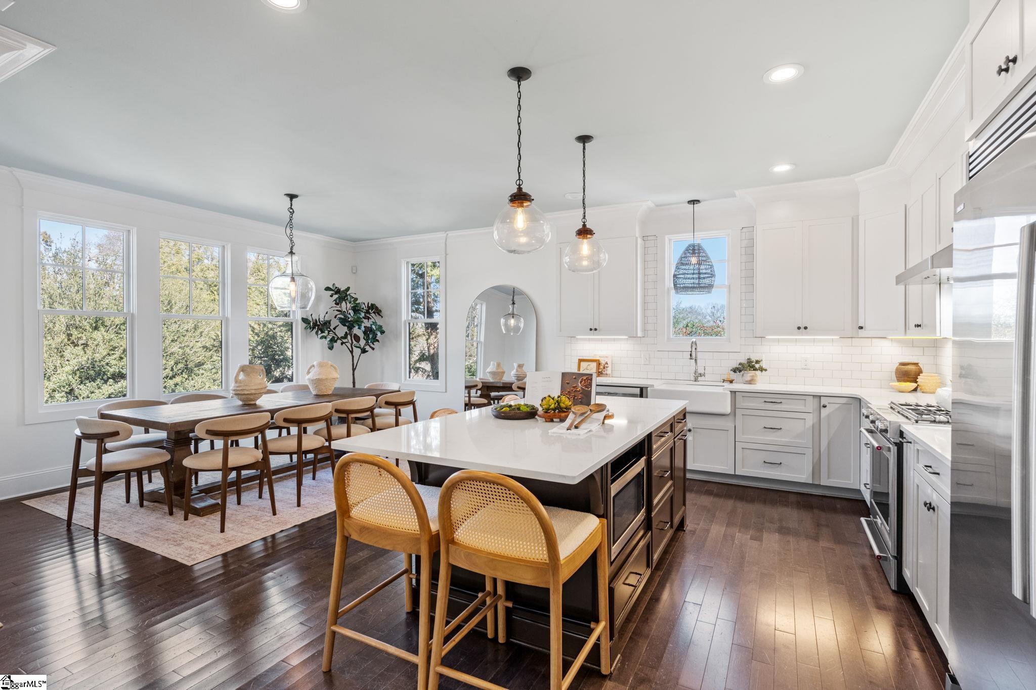 425 E Faris Road Property Photo 8