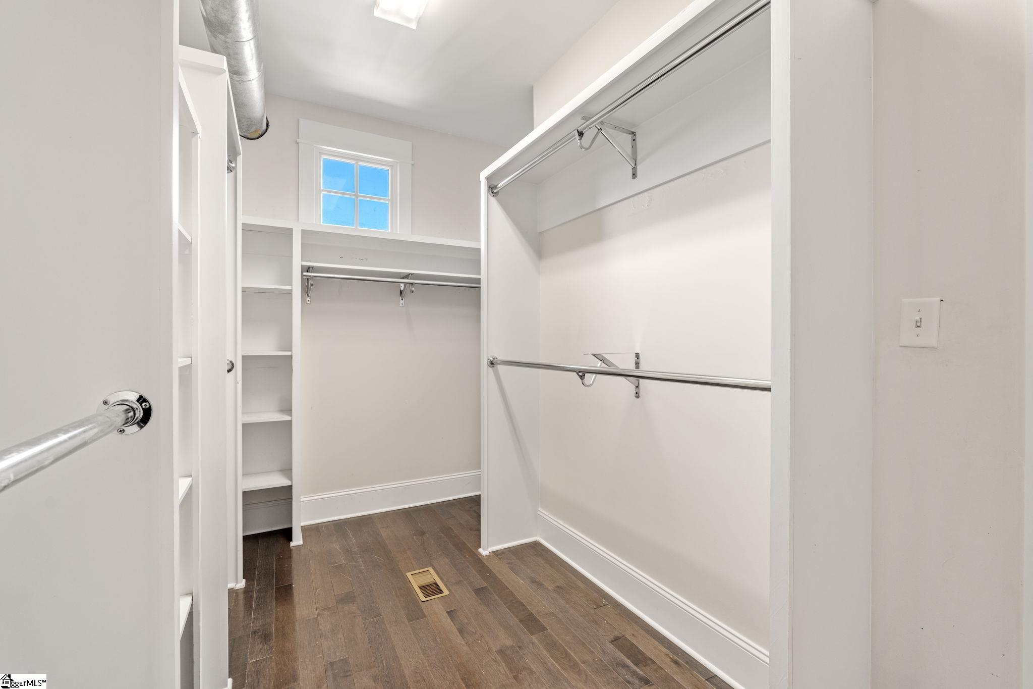 425 E Faris Road Property Photo 14