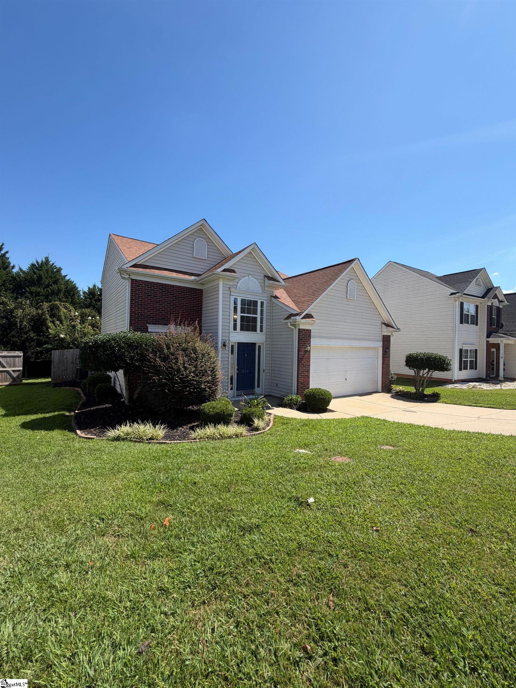 200 Stillwater Court Property Photo 1