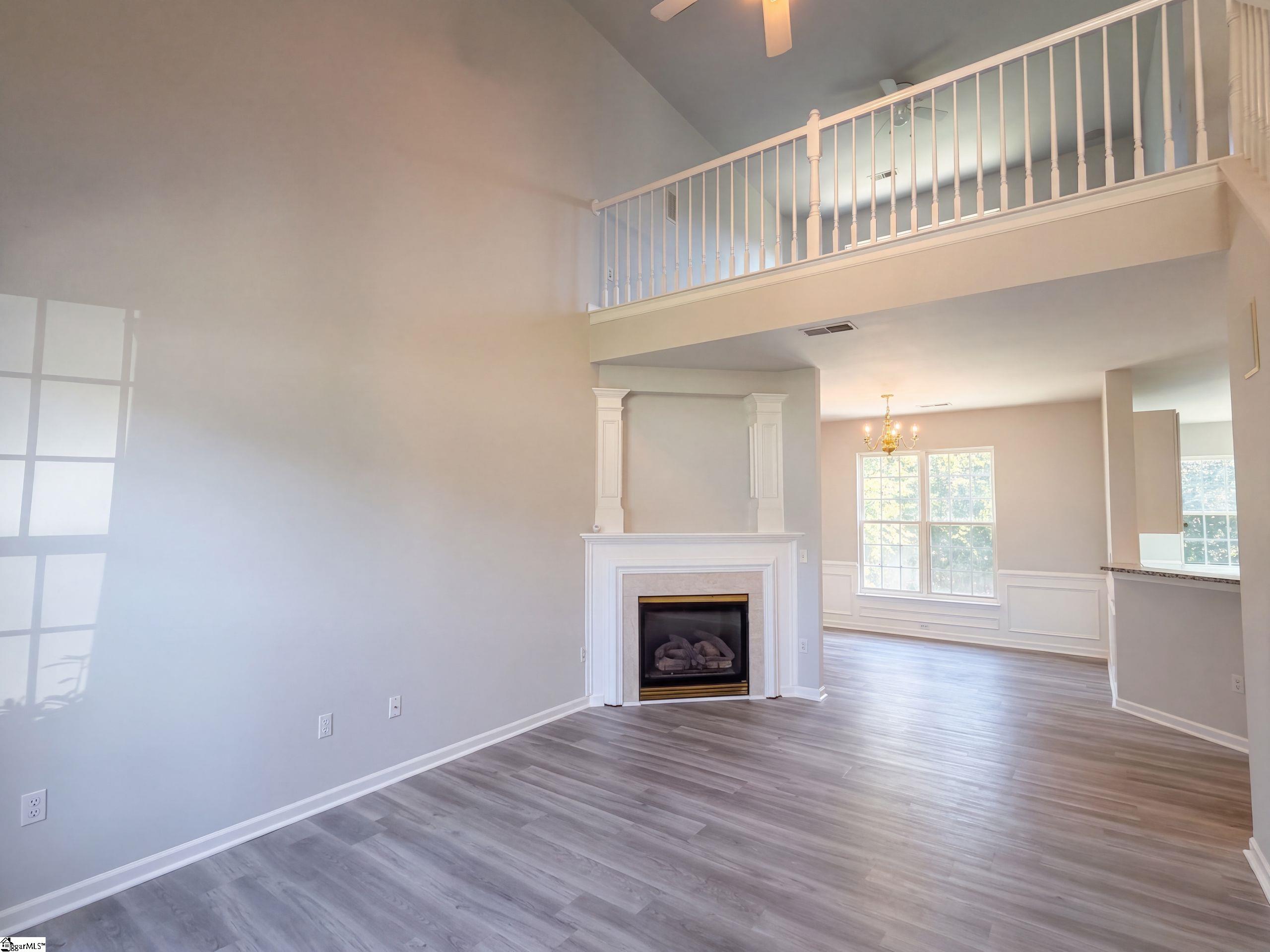 200 Stillwater Court Property Photo 3