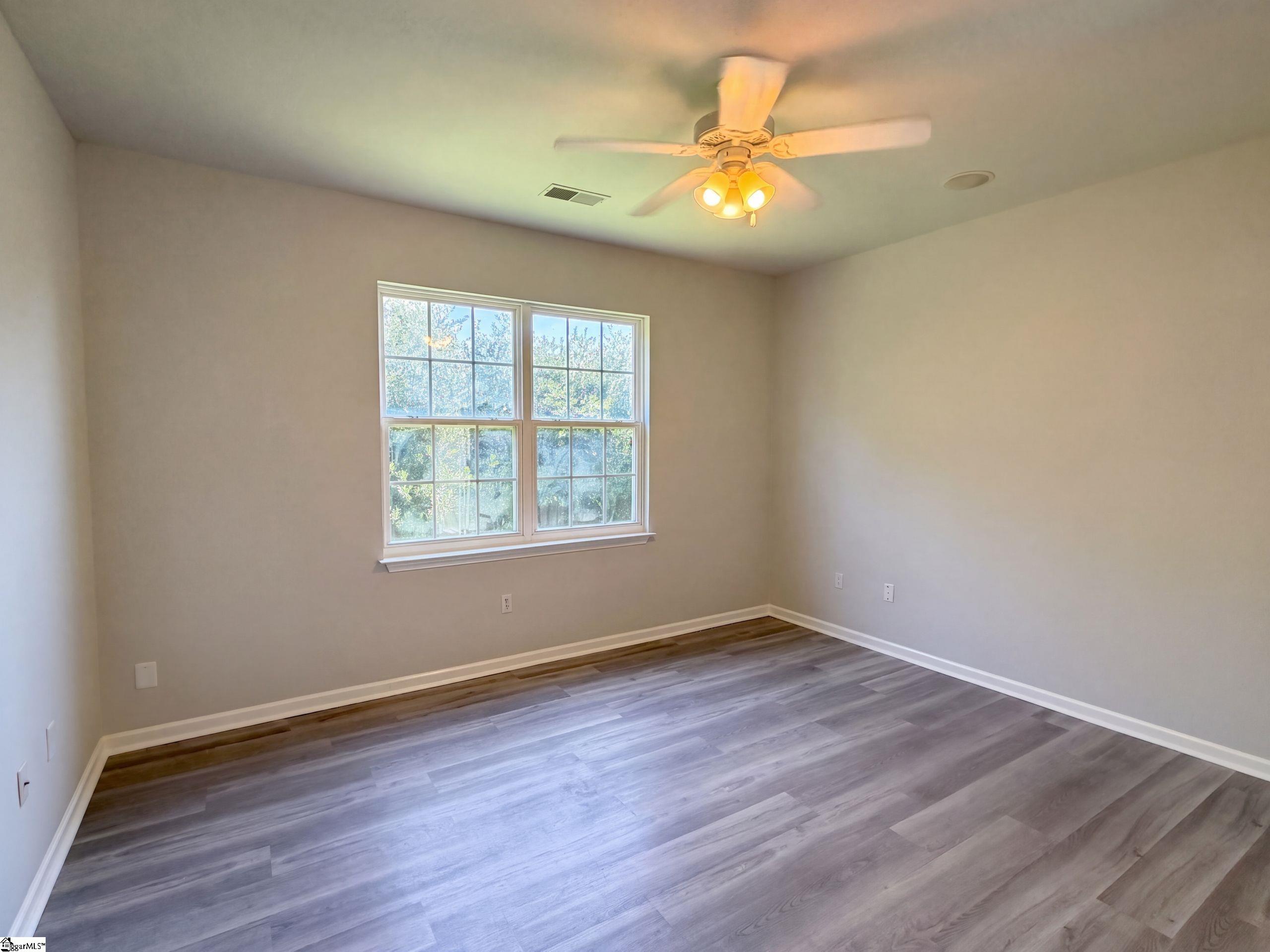 200 Stillwater Court Property Photo 4