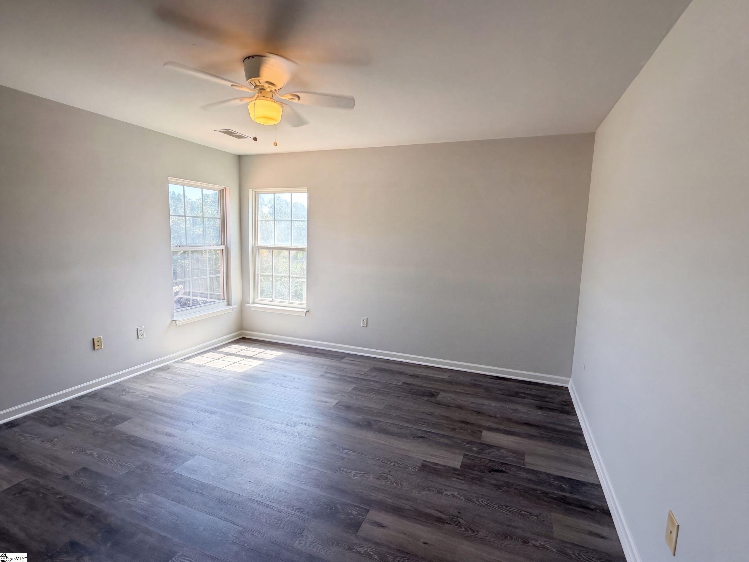 200 Stillwater Court Property Photo 15