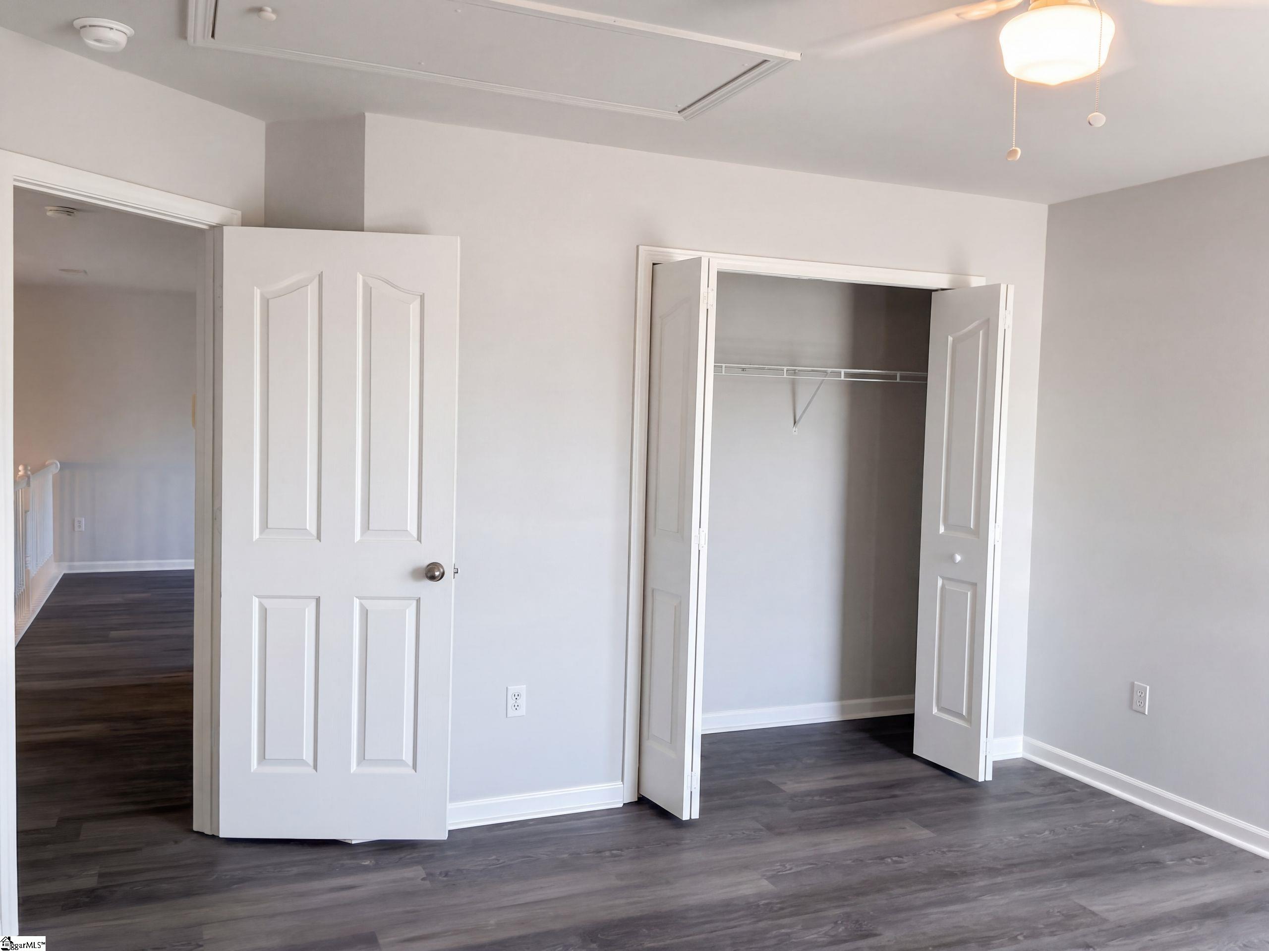 200 Stillwater Court Property Photo 16