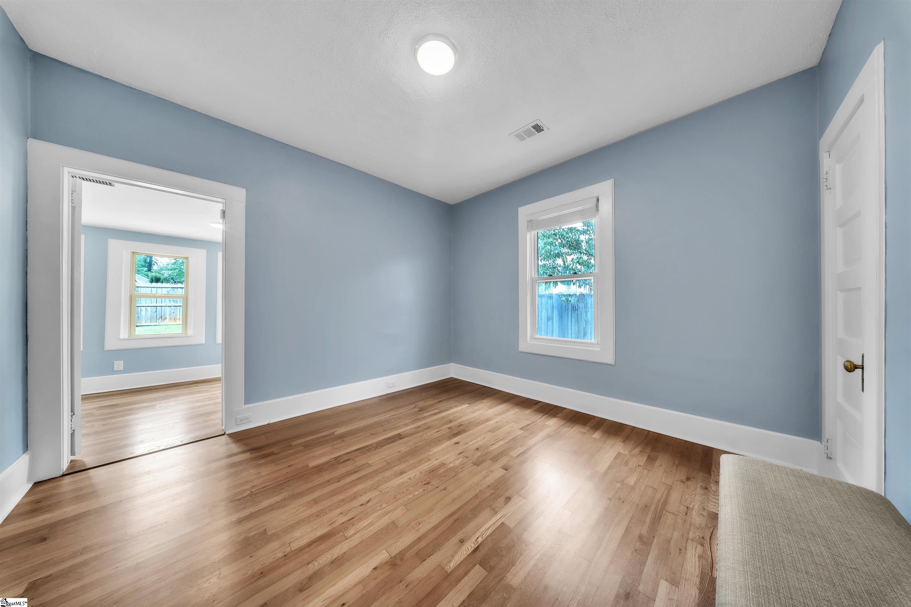 107 Whitehall Street Property Photo 13