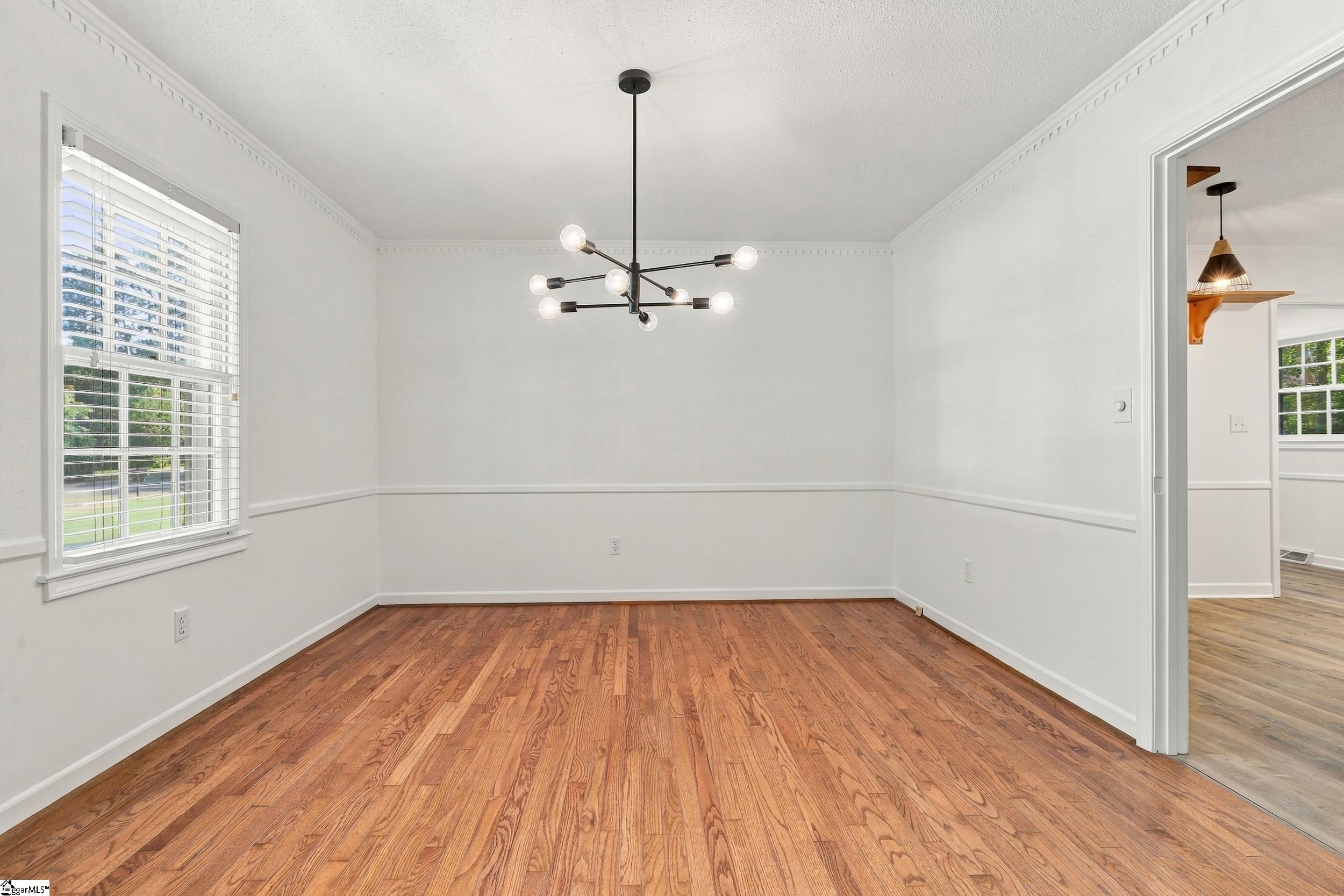105 Vicksburg Court Property Photo 8