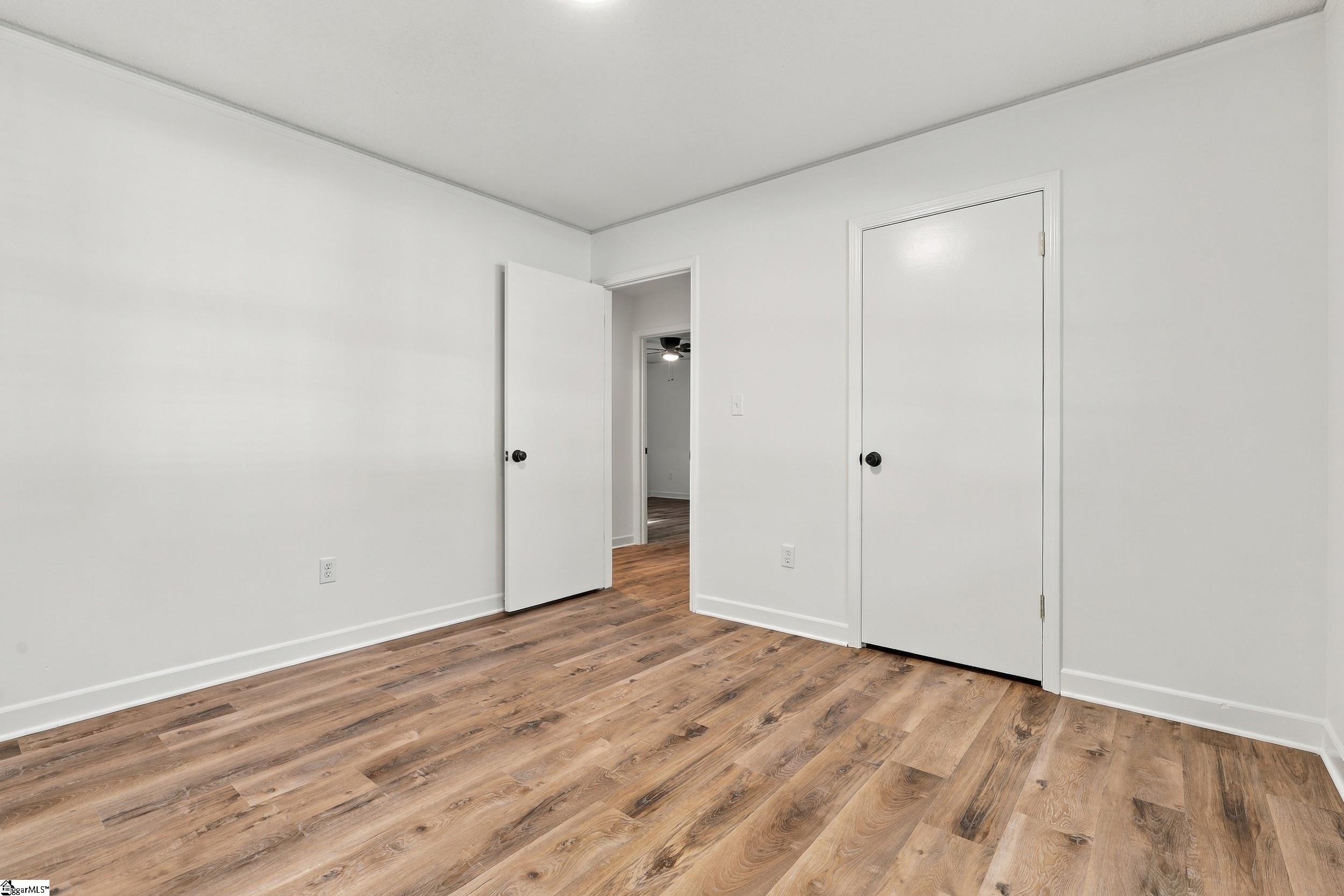 105 Vicksburg Court Property Photo 19