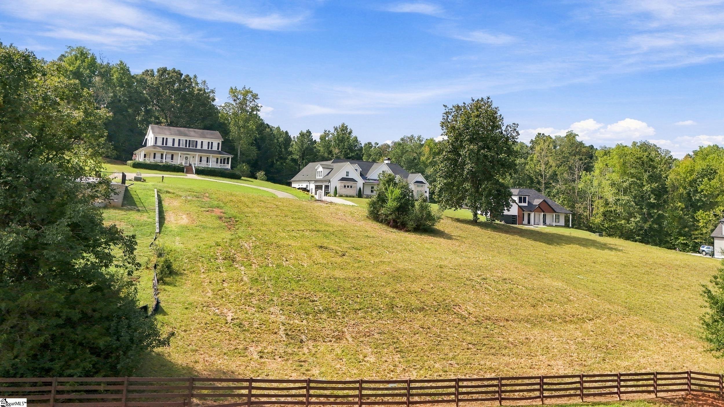 117 Horseshoe Bend Road Property Photo 4