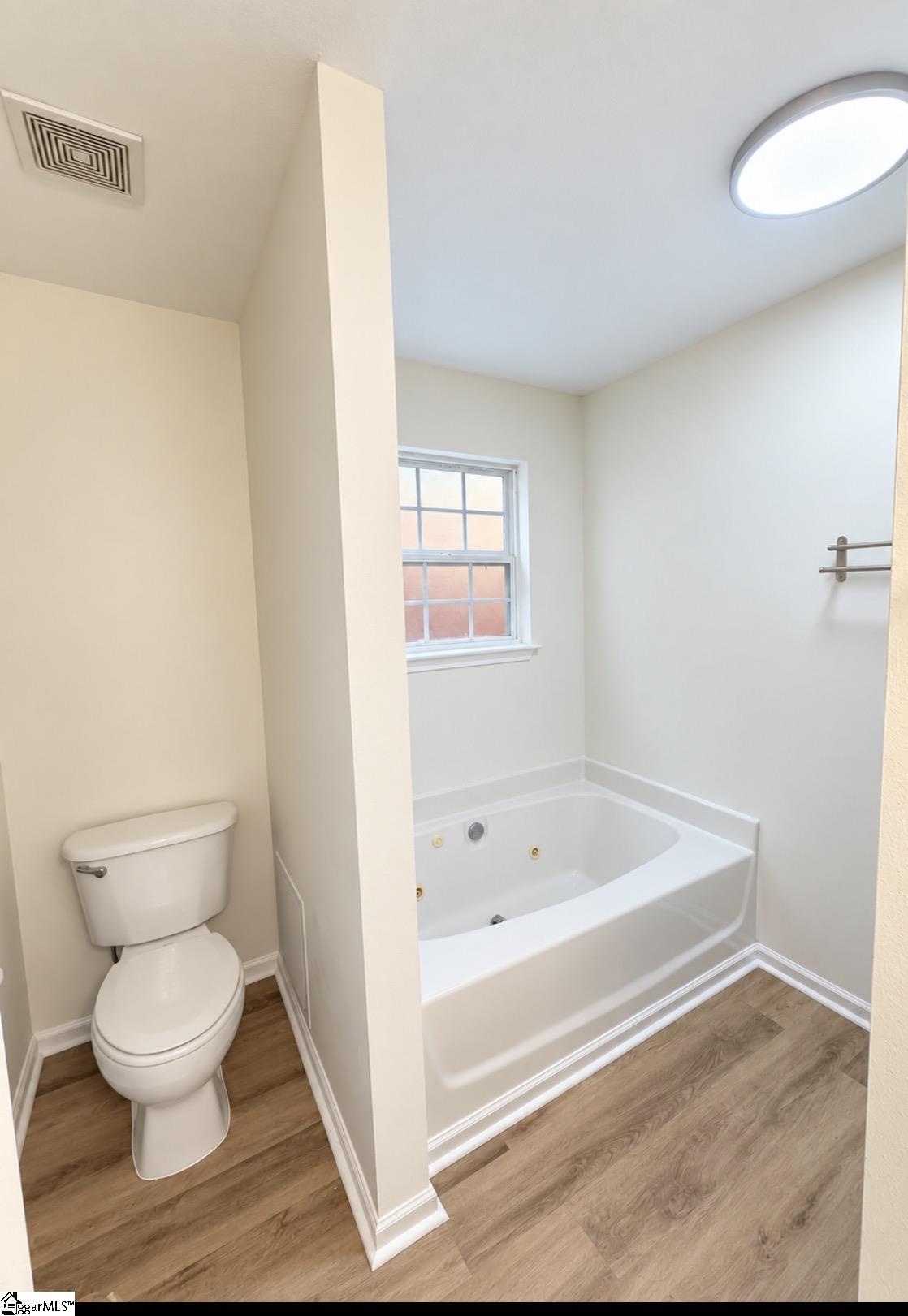 9 Falcon Ridge Way Property Photo 9