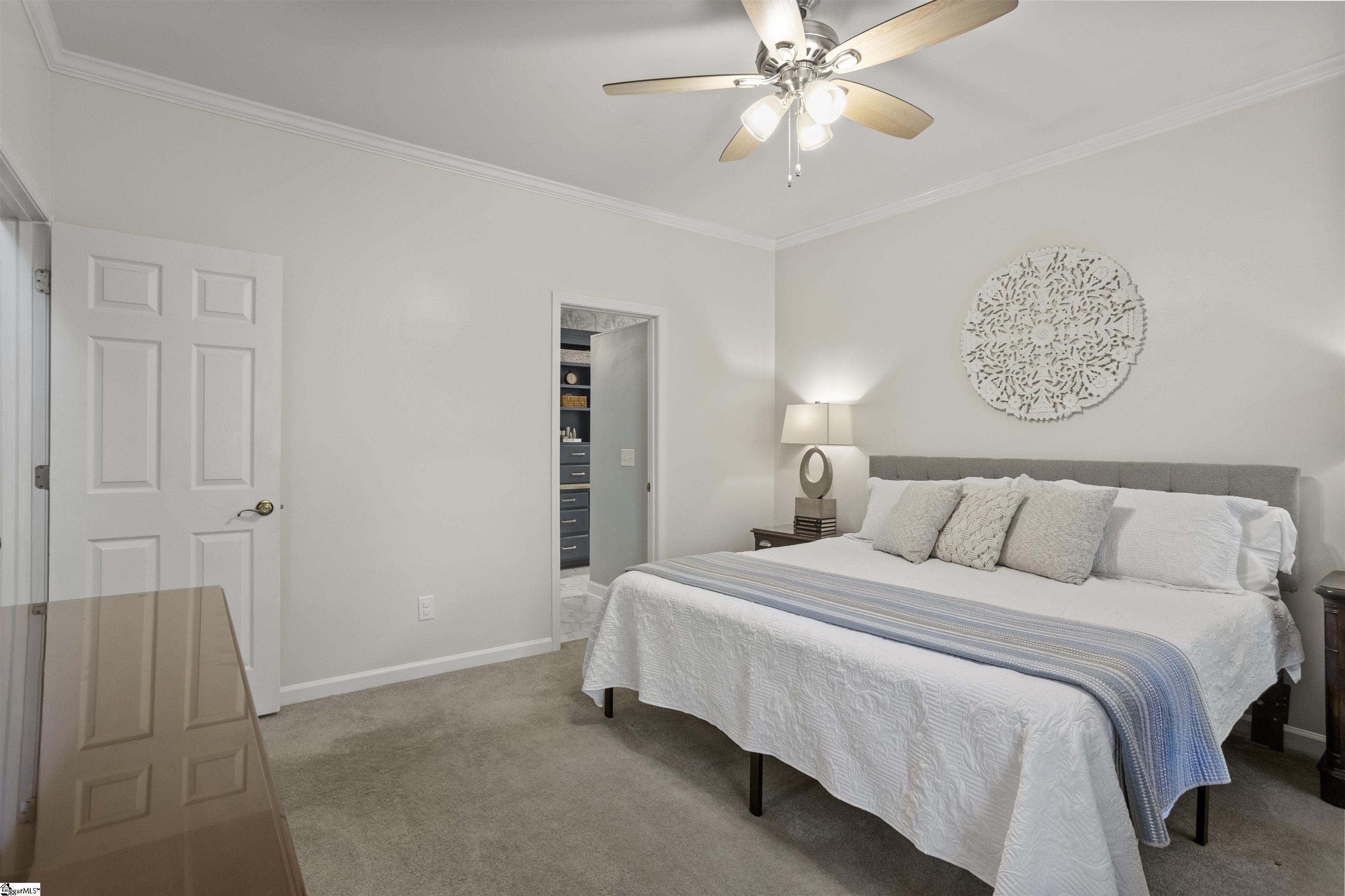 310 Ashford Avenue Property Photo 9