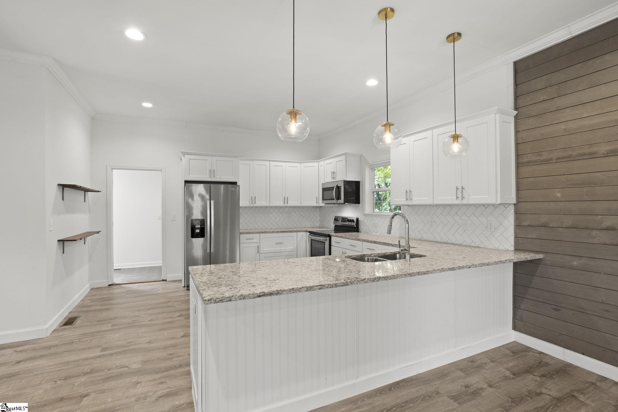 44 4th Avenue Property Photo 17