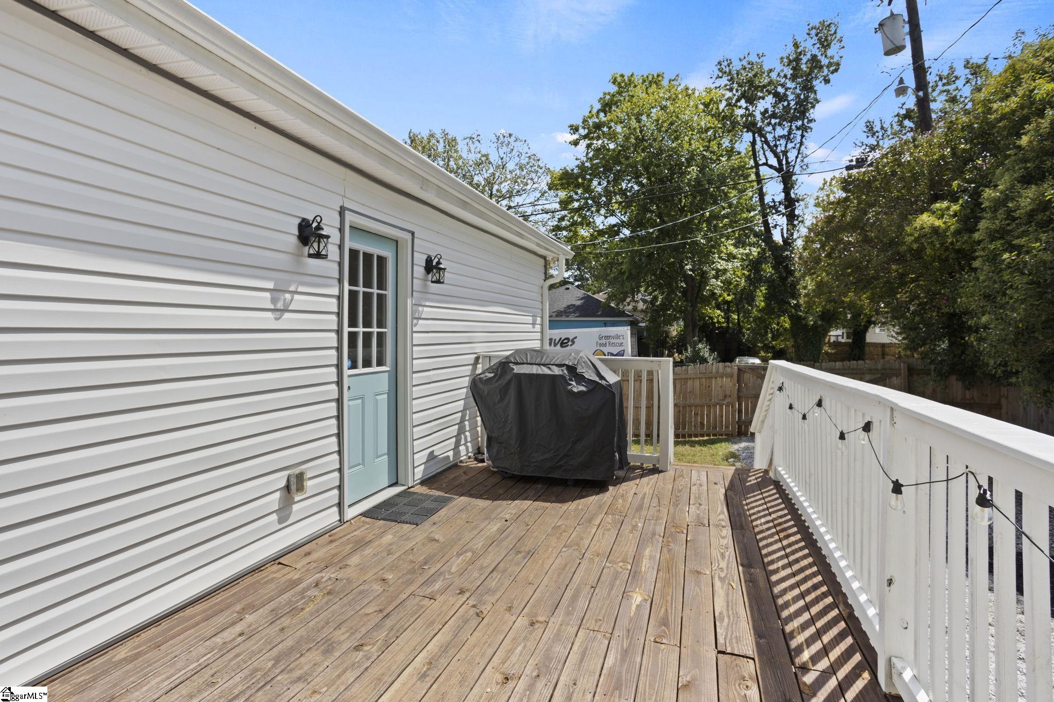 44 4th Avenue Property Photo 36