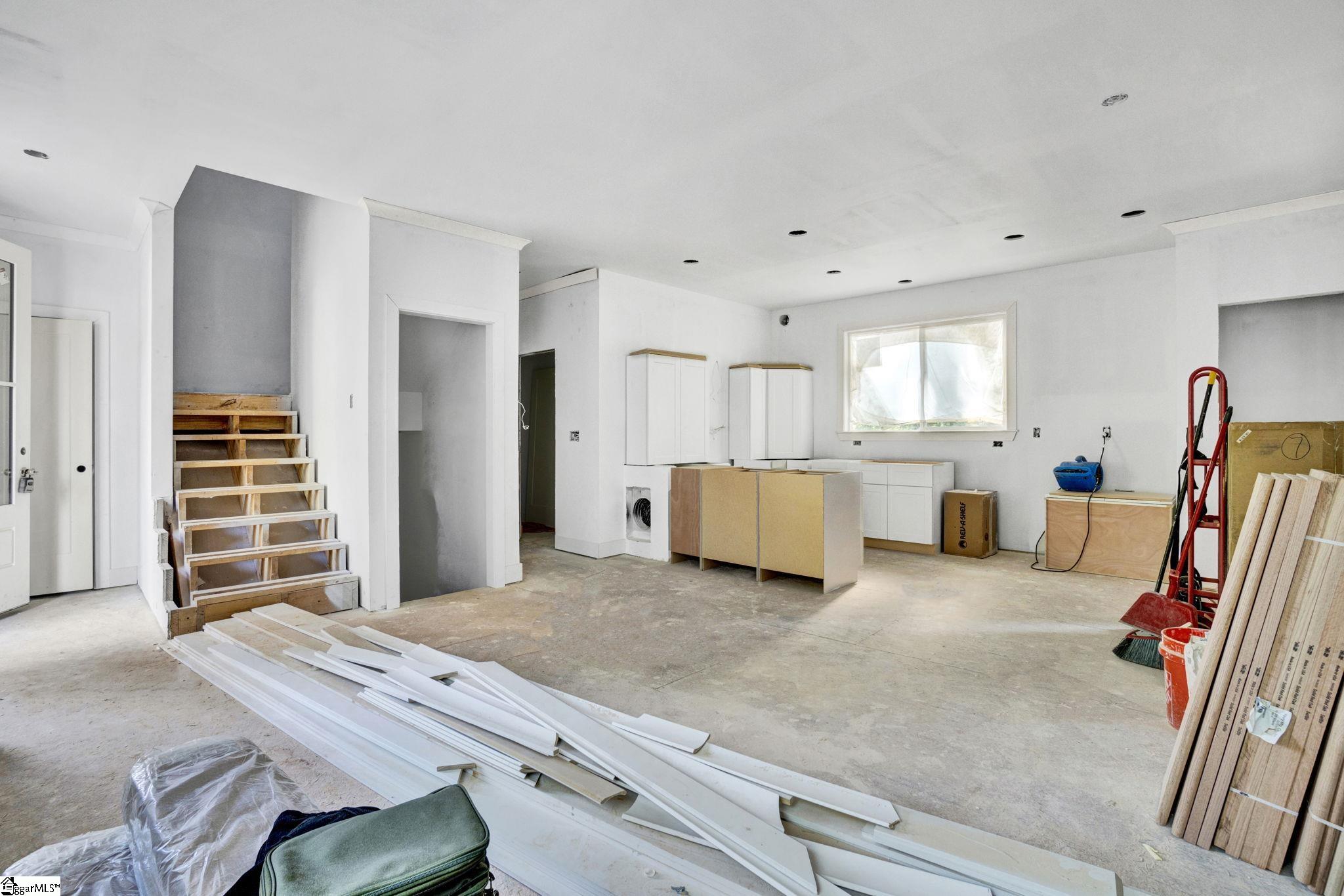 15 Meadow Crest Circle Property Photo 7