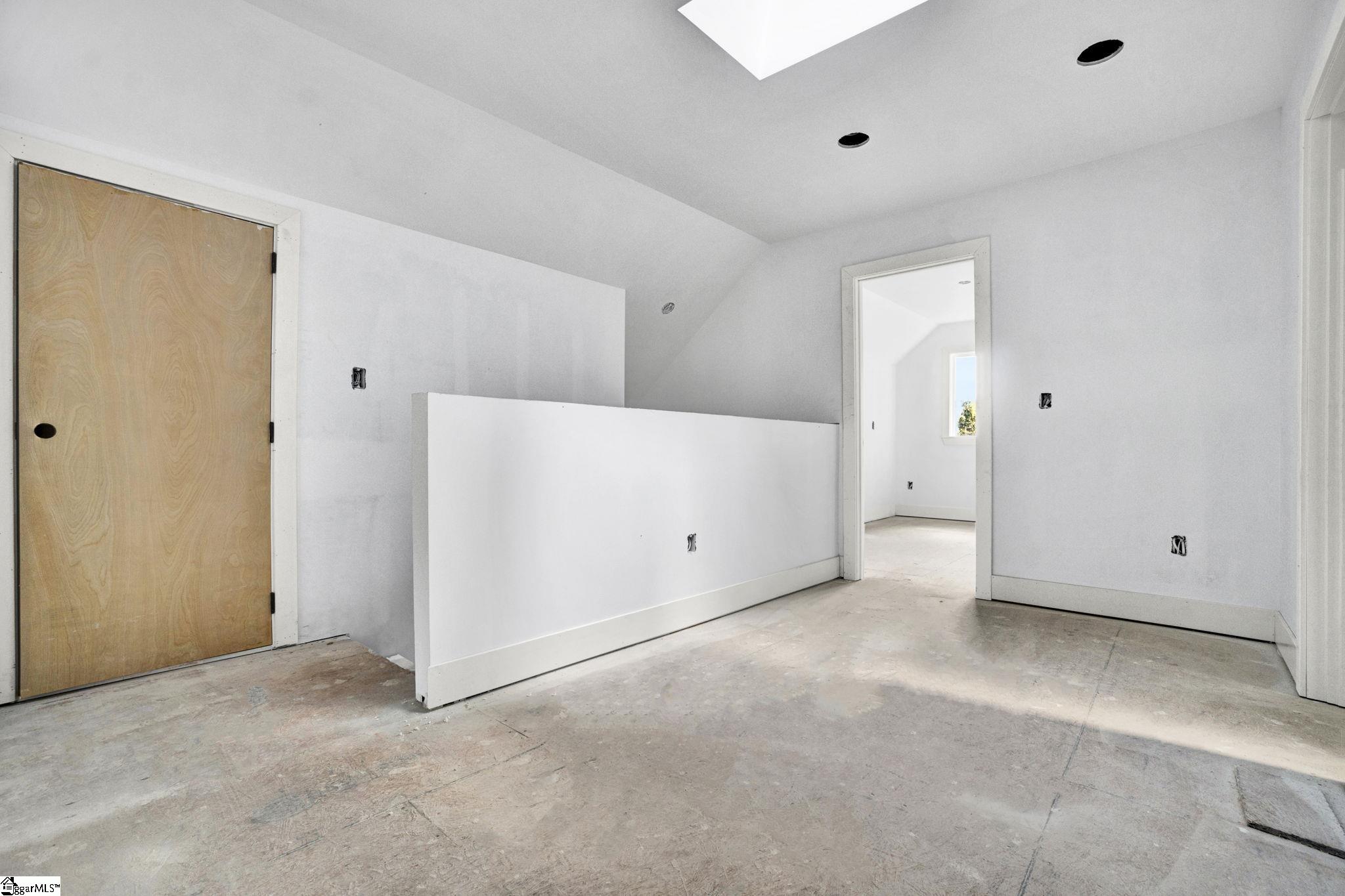 15 Meadow Crest Circle Property Photo 18