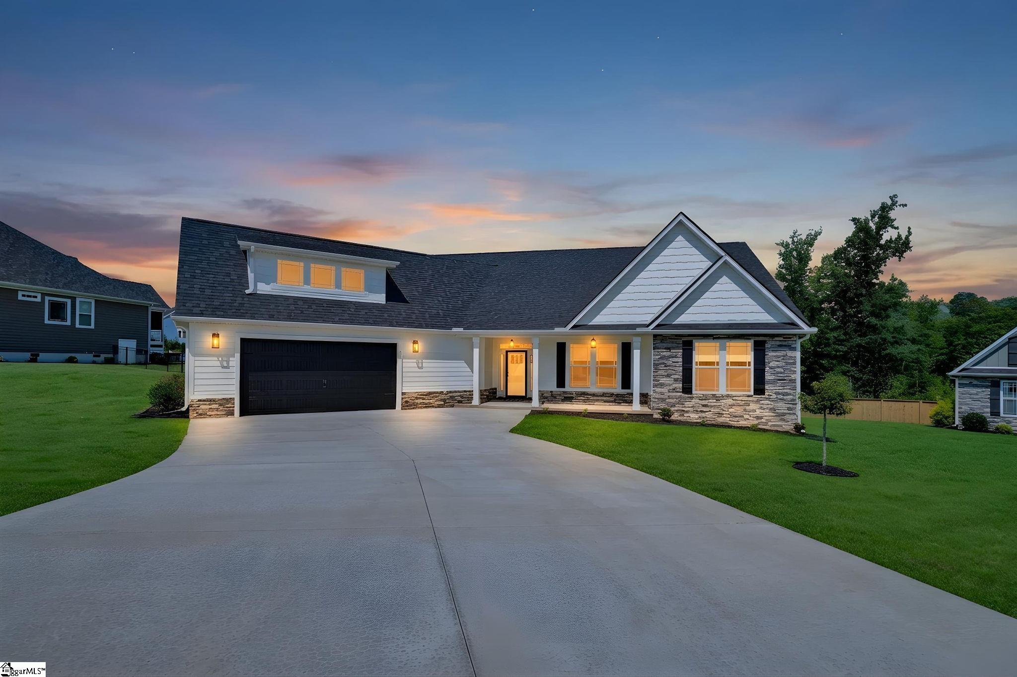309 Blue Rock Court Property Photo 2