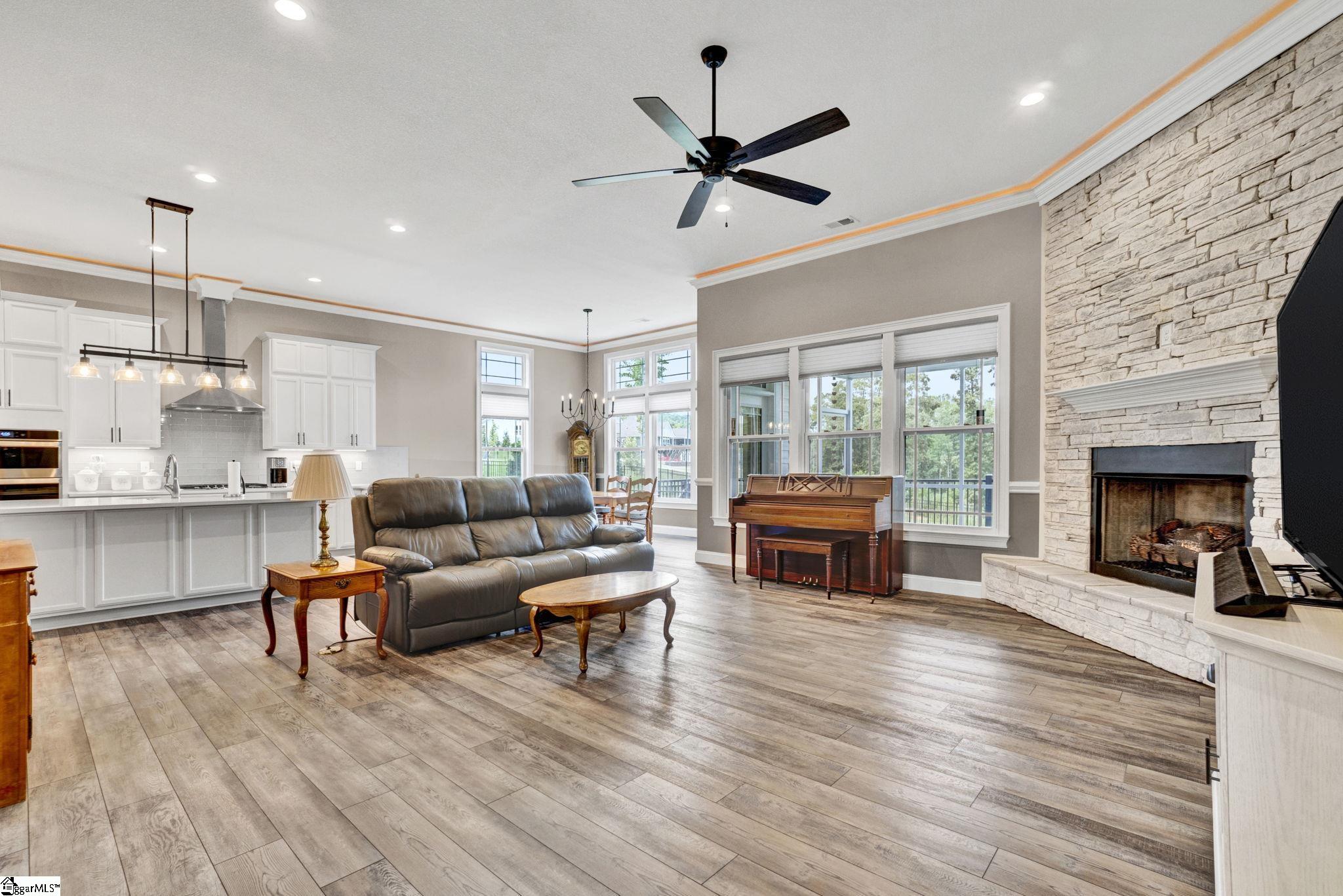 309 Blue Rock Court Property Photo 4