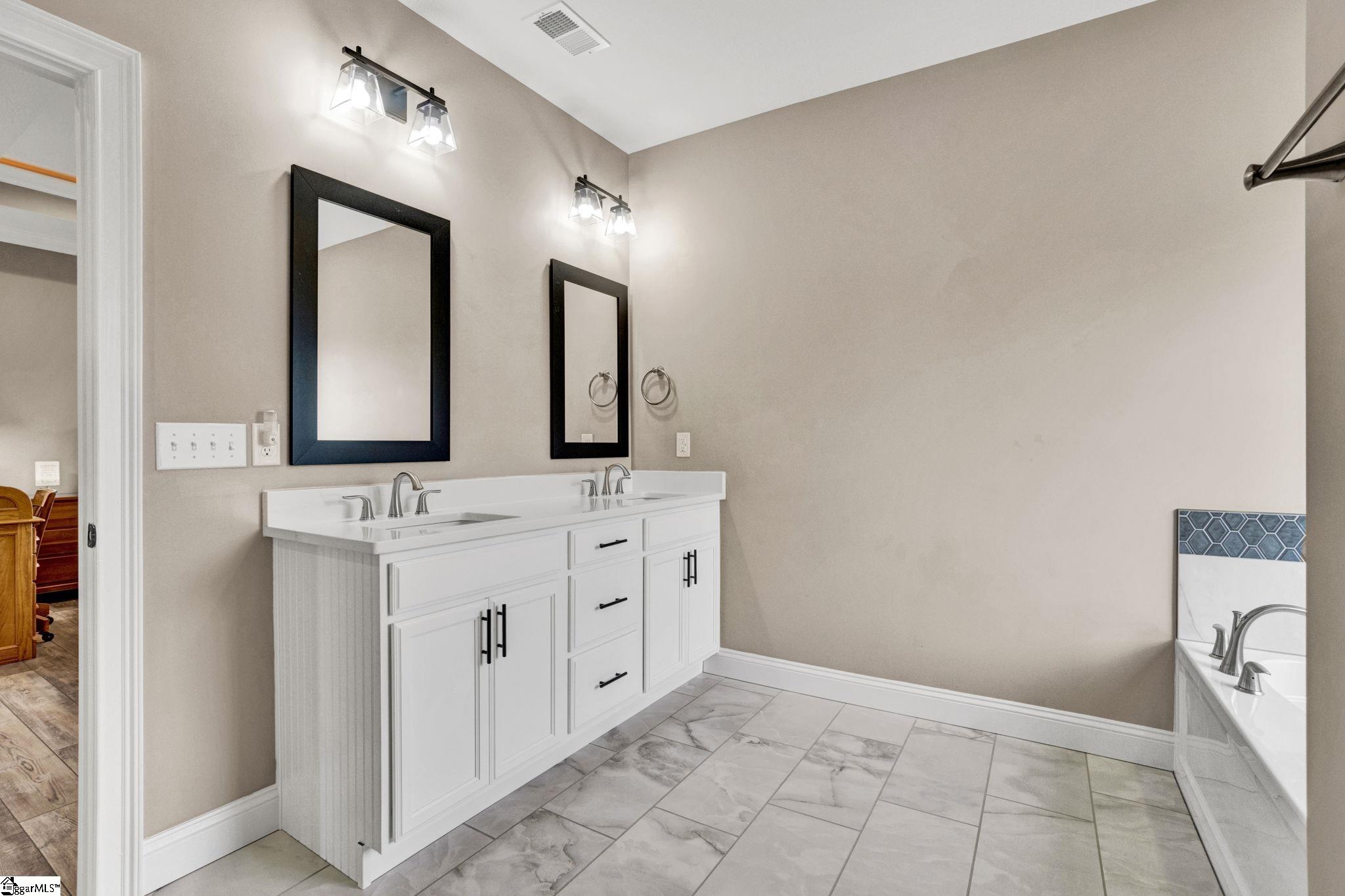 309 Blue Rock Court Property Photo 32