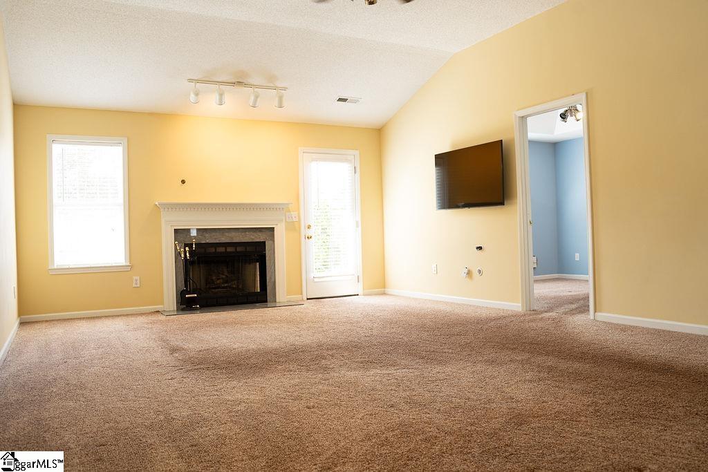 11 Hillside Glen Drive Property Photo 13