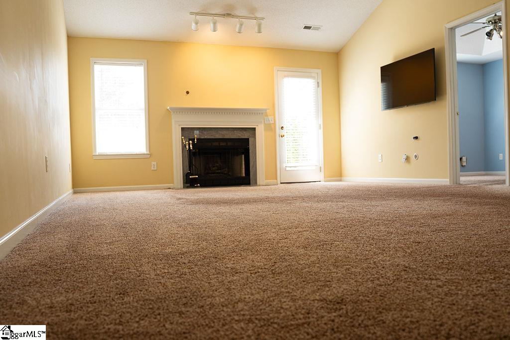 11 Hillside Glen Drive Property Photo 17