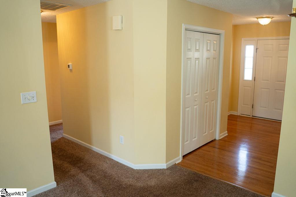 11 Hillside Glen Drive Property Photo 23