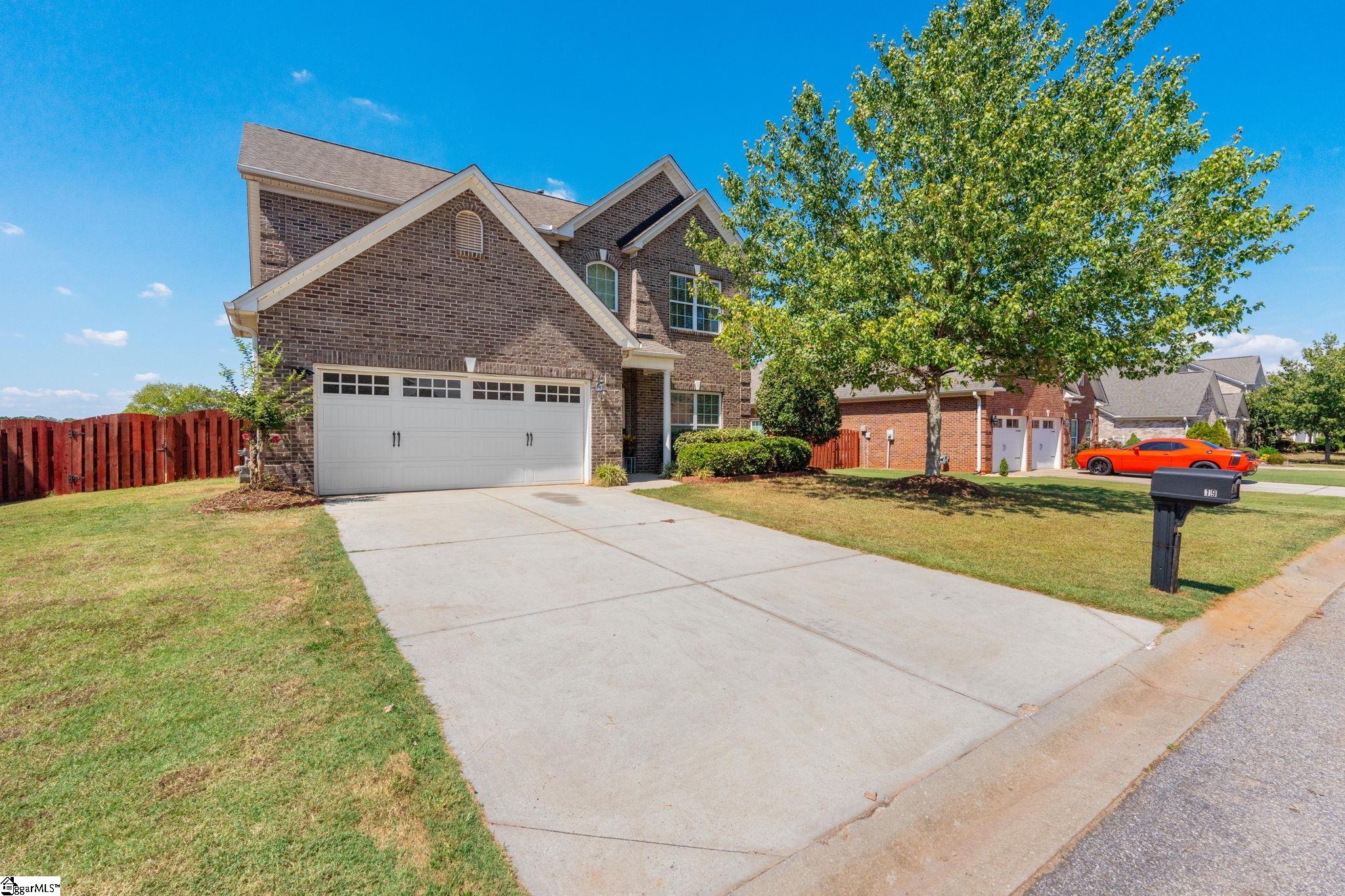 19 Fawn Hill Drive Property Photo 1