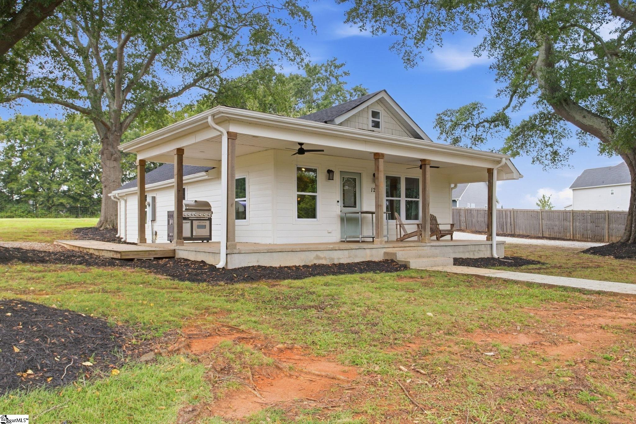 125 Parker Slatton Road Property Photo 1