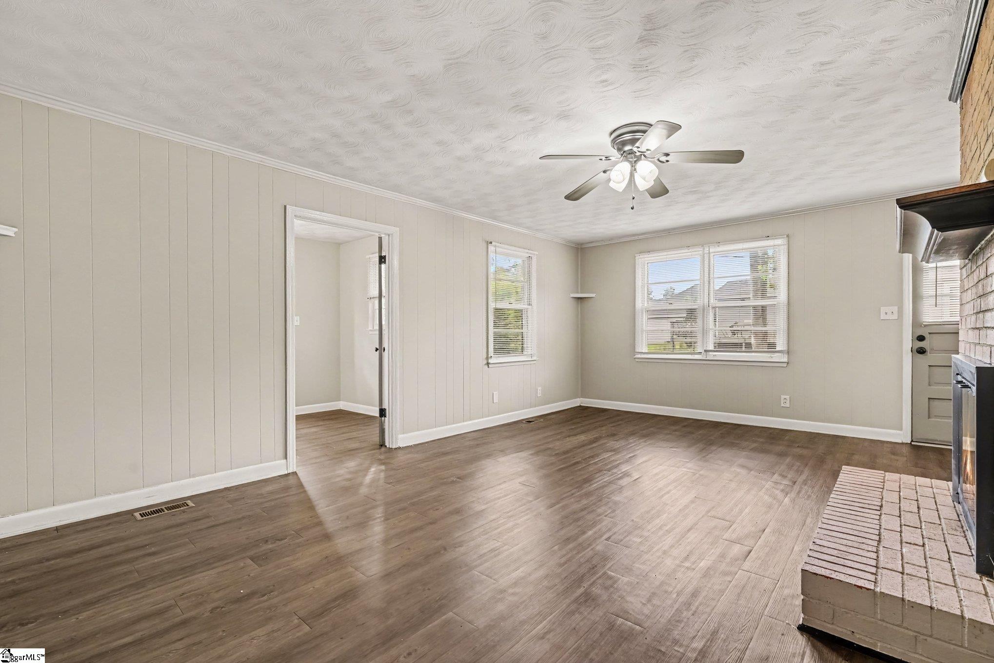 2 Ayersdale Drive Property Photo 5