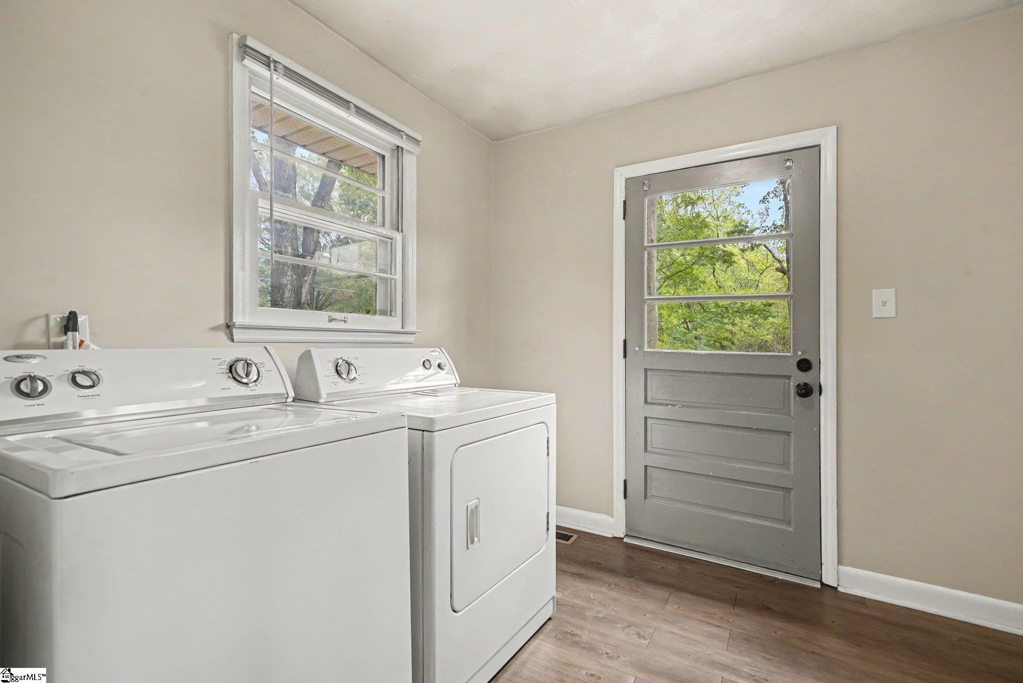 2 Ayersdale Drive Property Photo 18