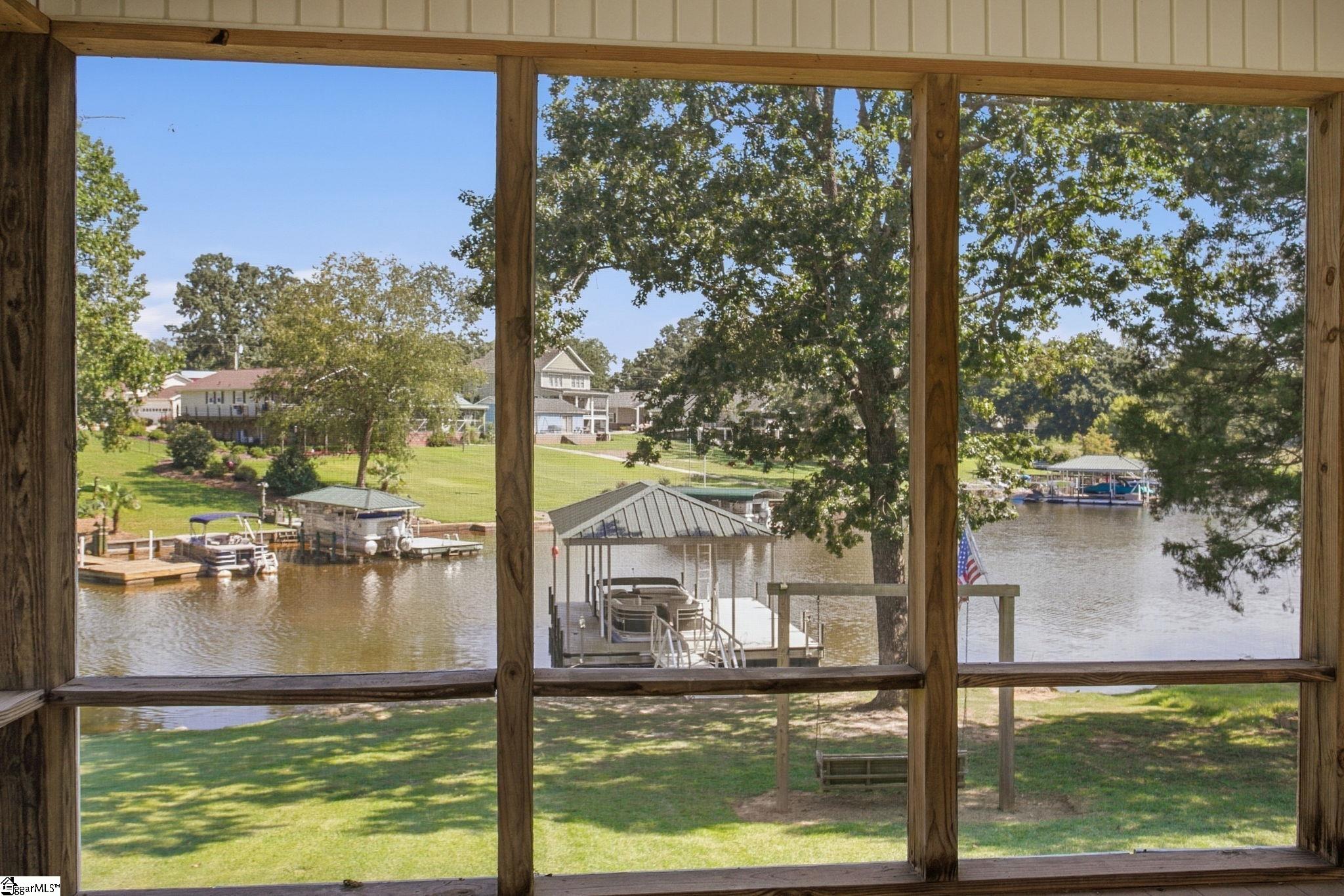136 Coastline Drive Property Photo 13