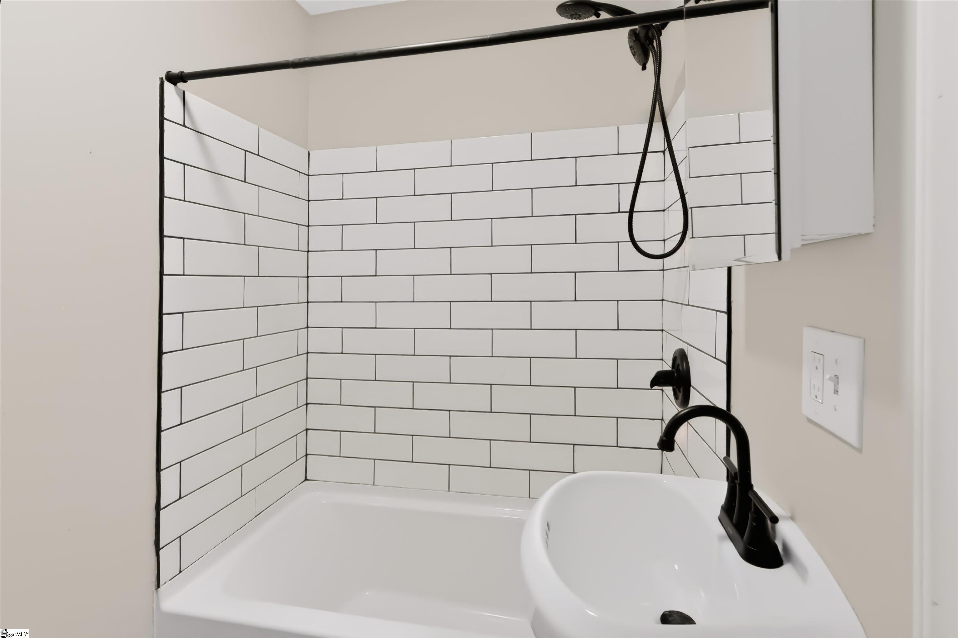 153 Cobb Street Property Photo 8