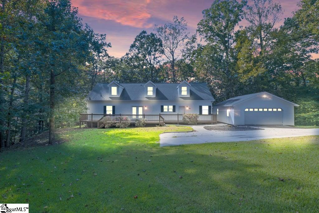 107 Buttercup Court Property Photo 2