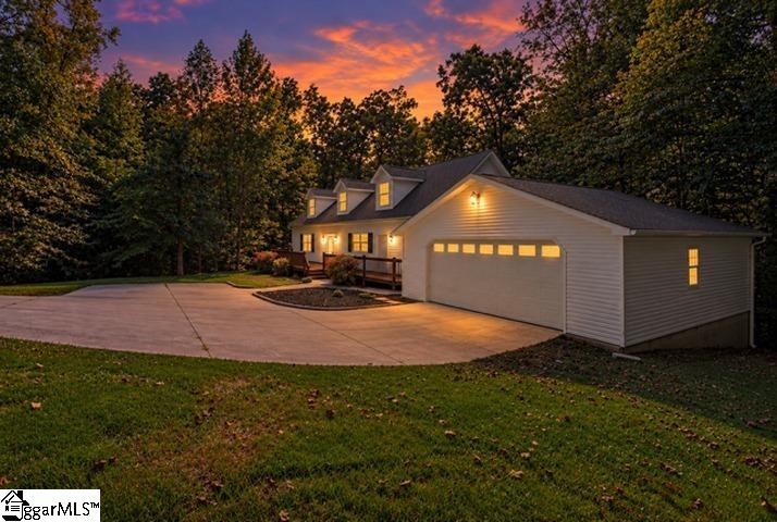 107 Buttercup Court Property Photo 2