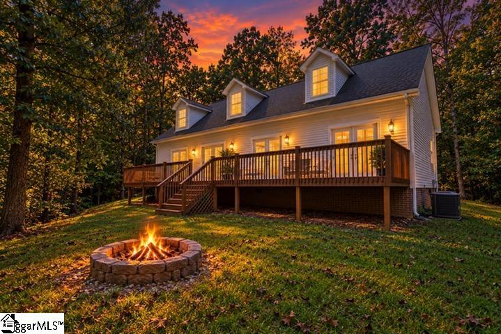 107 Buttercup Court Property Photo 4