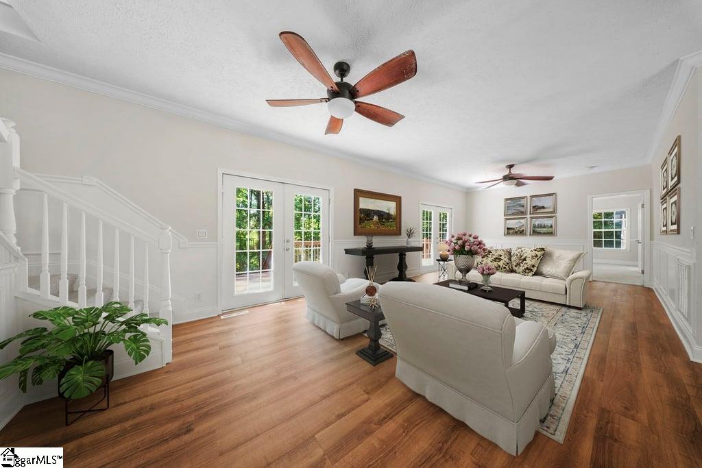 107 Buttercup Court Property Photo 5