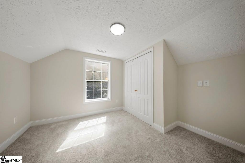 107 Buttercup Court Property Photo 24